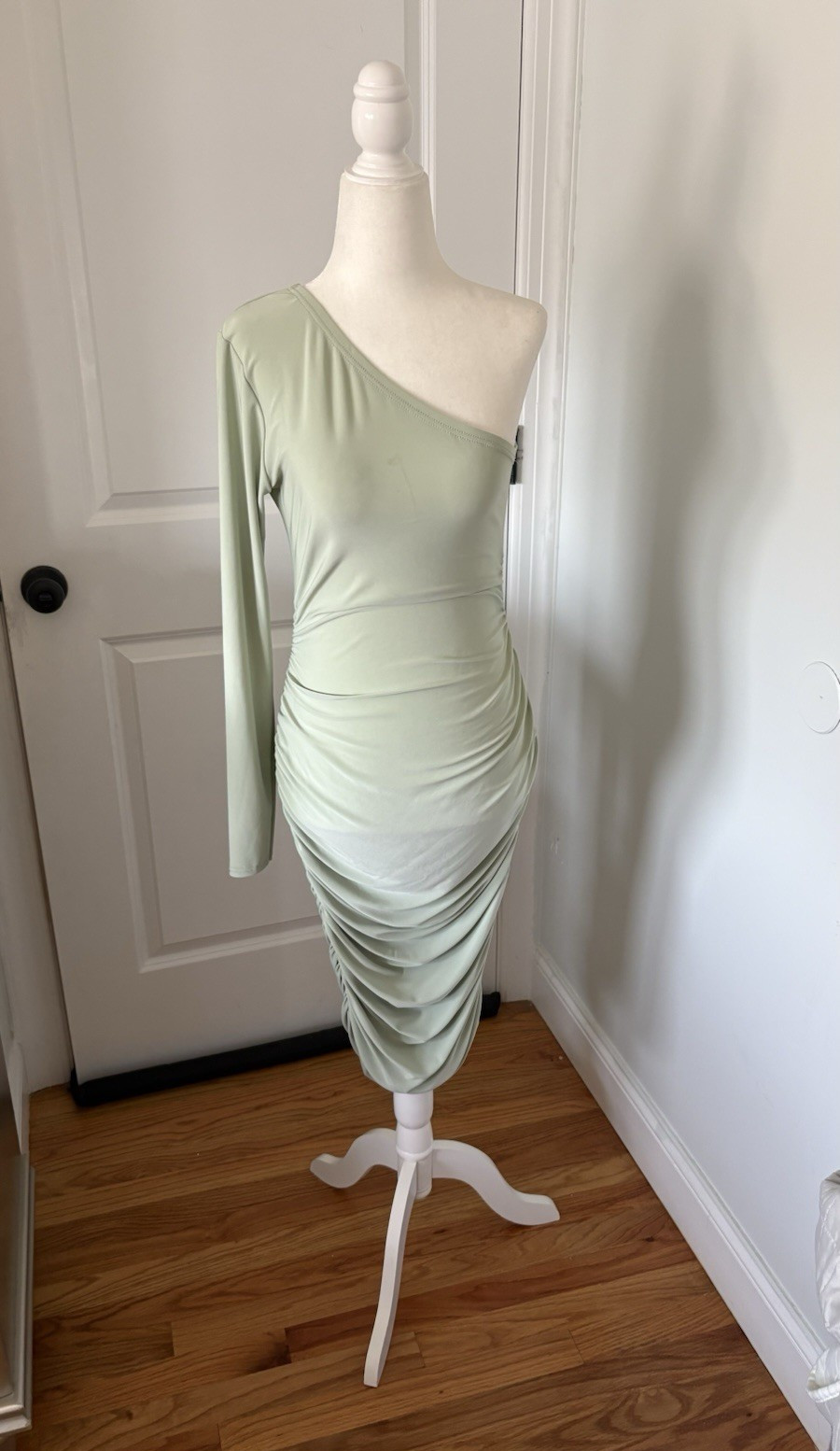 PRETTYLITTLETHING Green One Shoulder Ruched Stretch Bodycon Midi Dress M