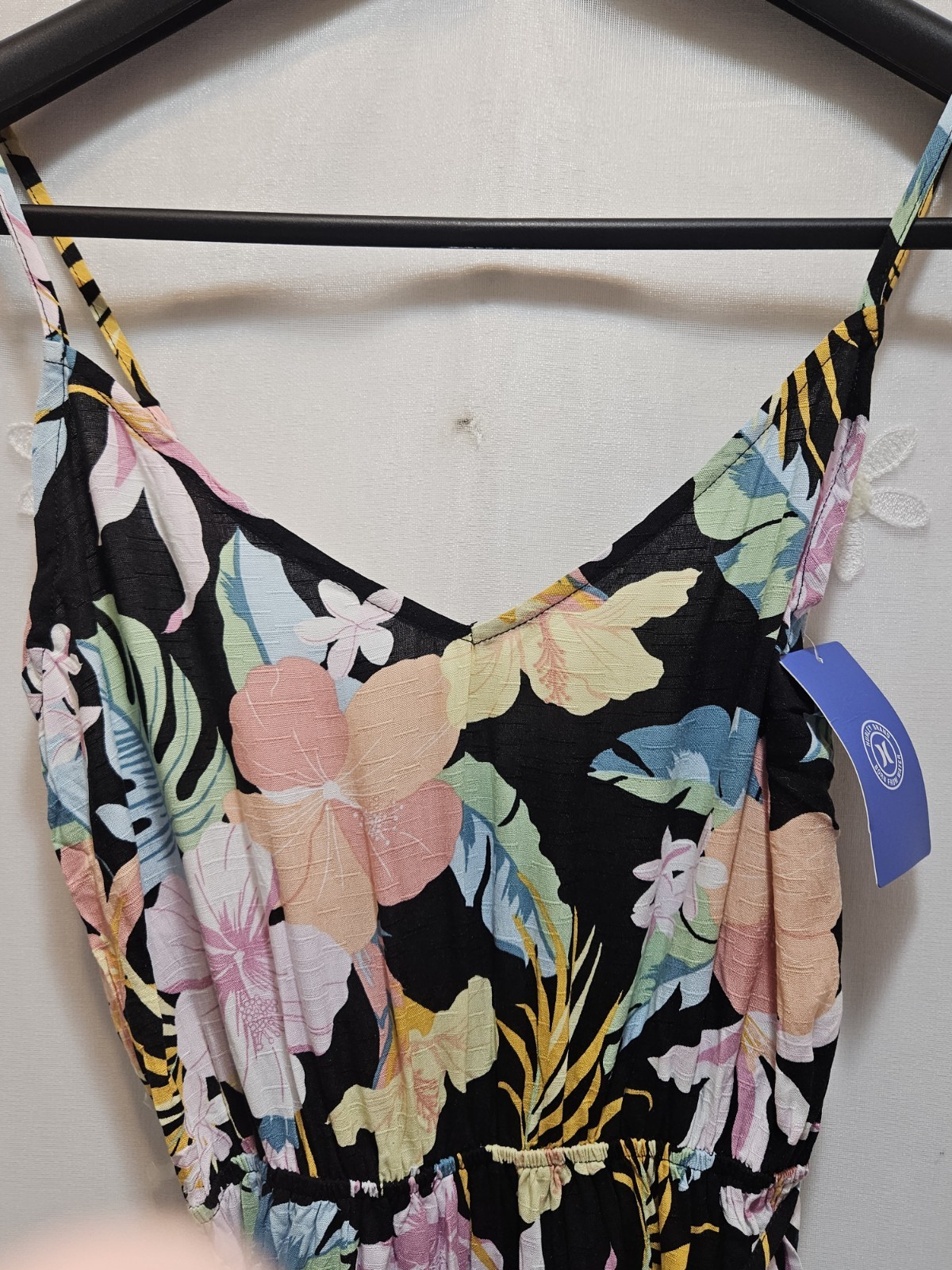 Hurley NWT Womens Small Multicolor Minidress Floral Tropical ResortWear Flirty
