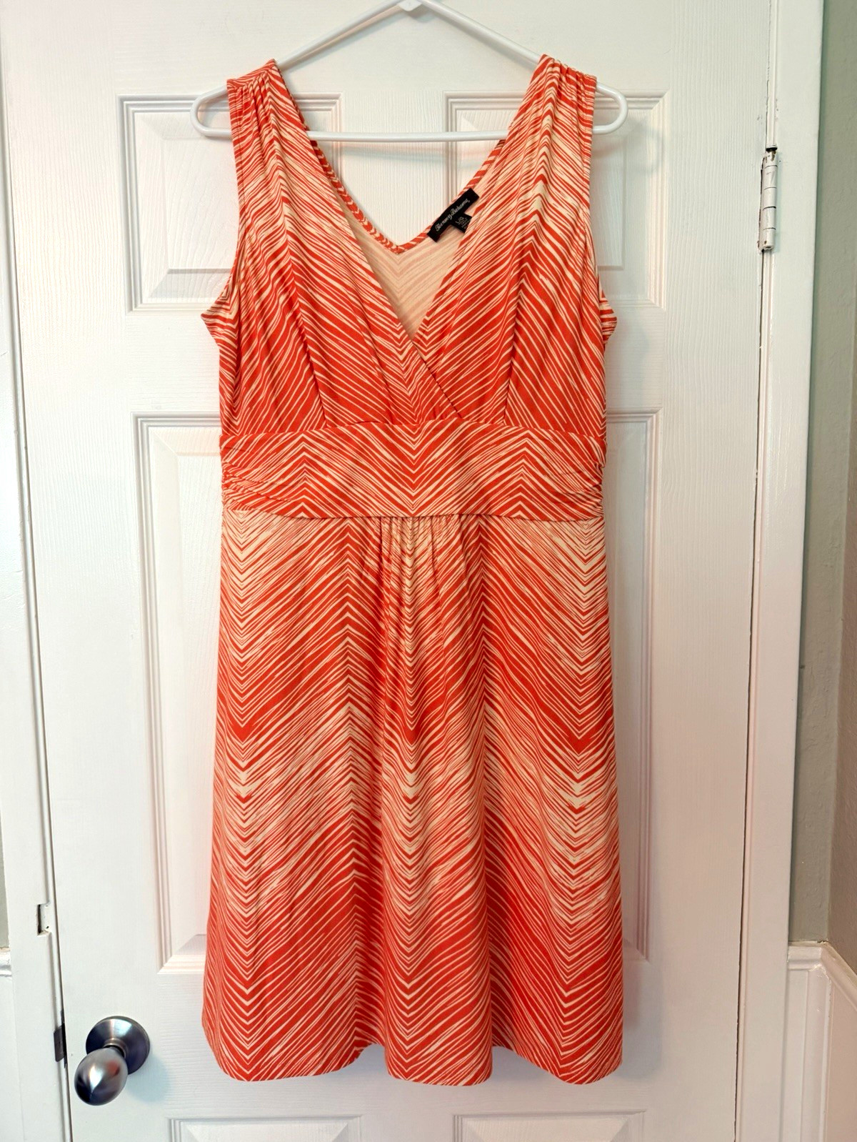 Tommy Bahama Orange/White Chevron Fit & Flare V-Neck Dress Sleeveless L/G
