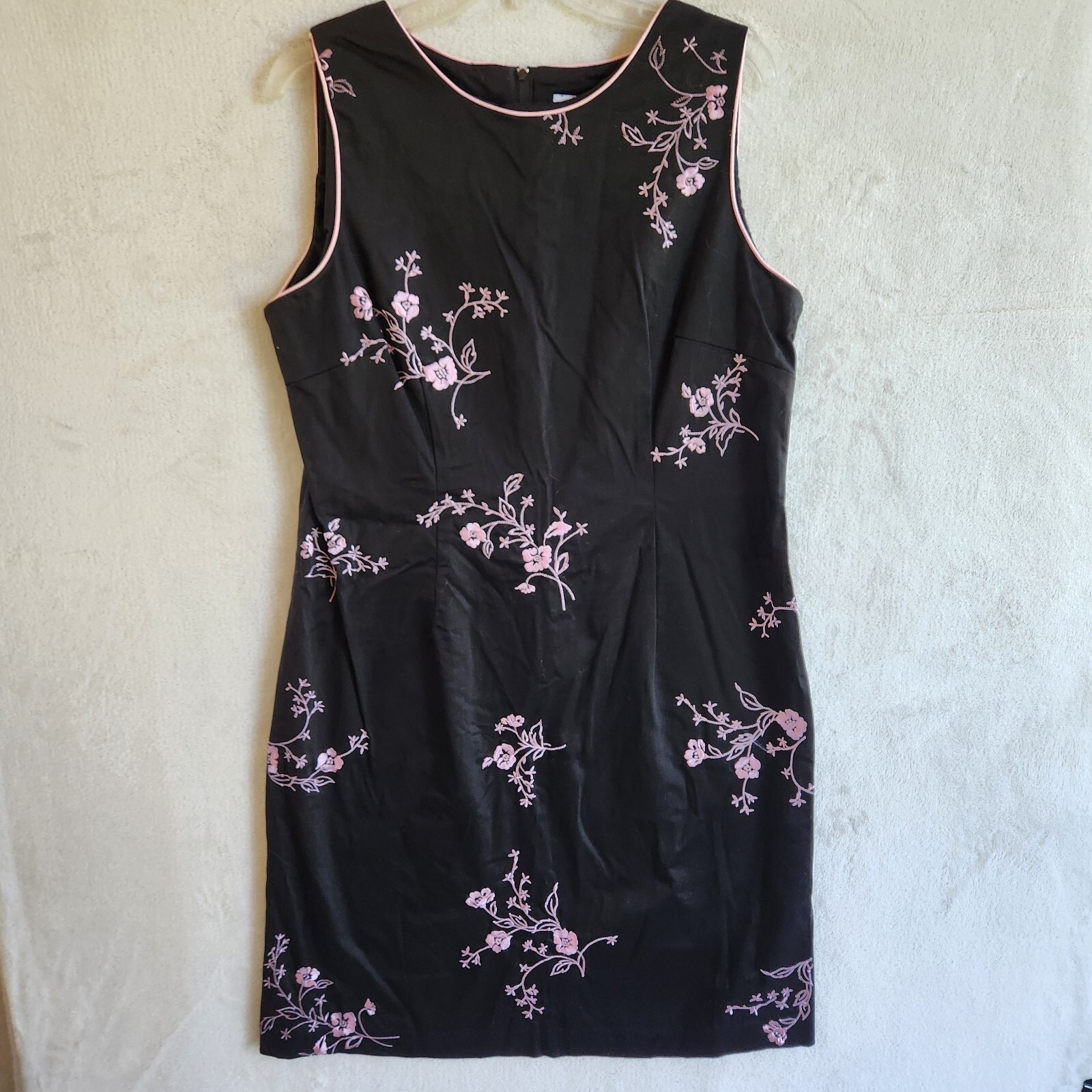 Sag Harbor Embroidered Dress Black & Pink Floral Asian Inspired Retro Sheath 12