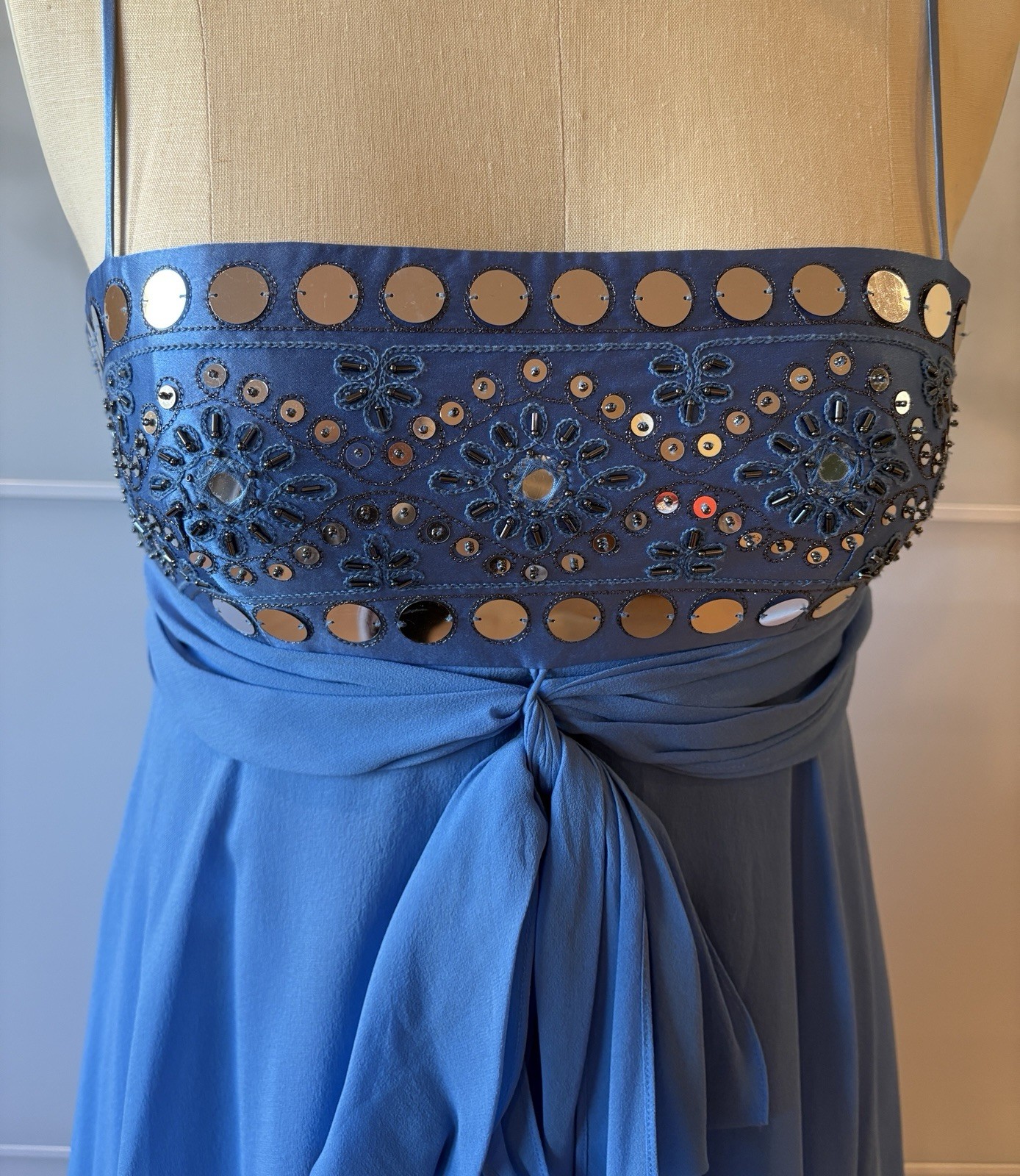 BCBG SILK SEQUENCE Dress Blue Size 4