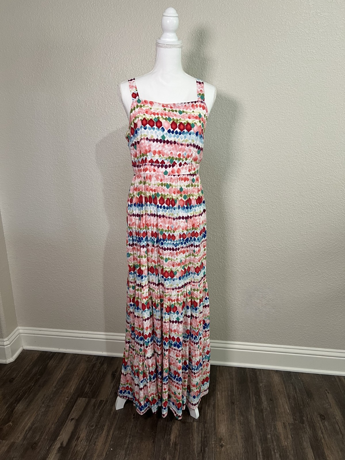 Mi Ami Women’s Size Med Pink Red Print Maxi Dress Sleeveless Rayon Tiered Ruffle