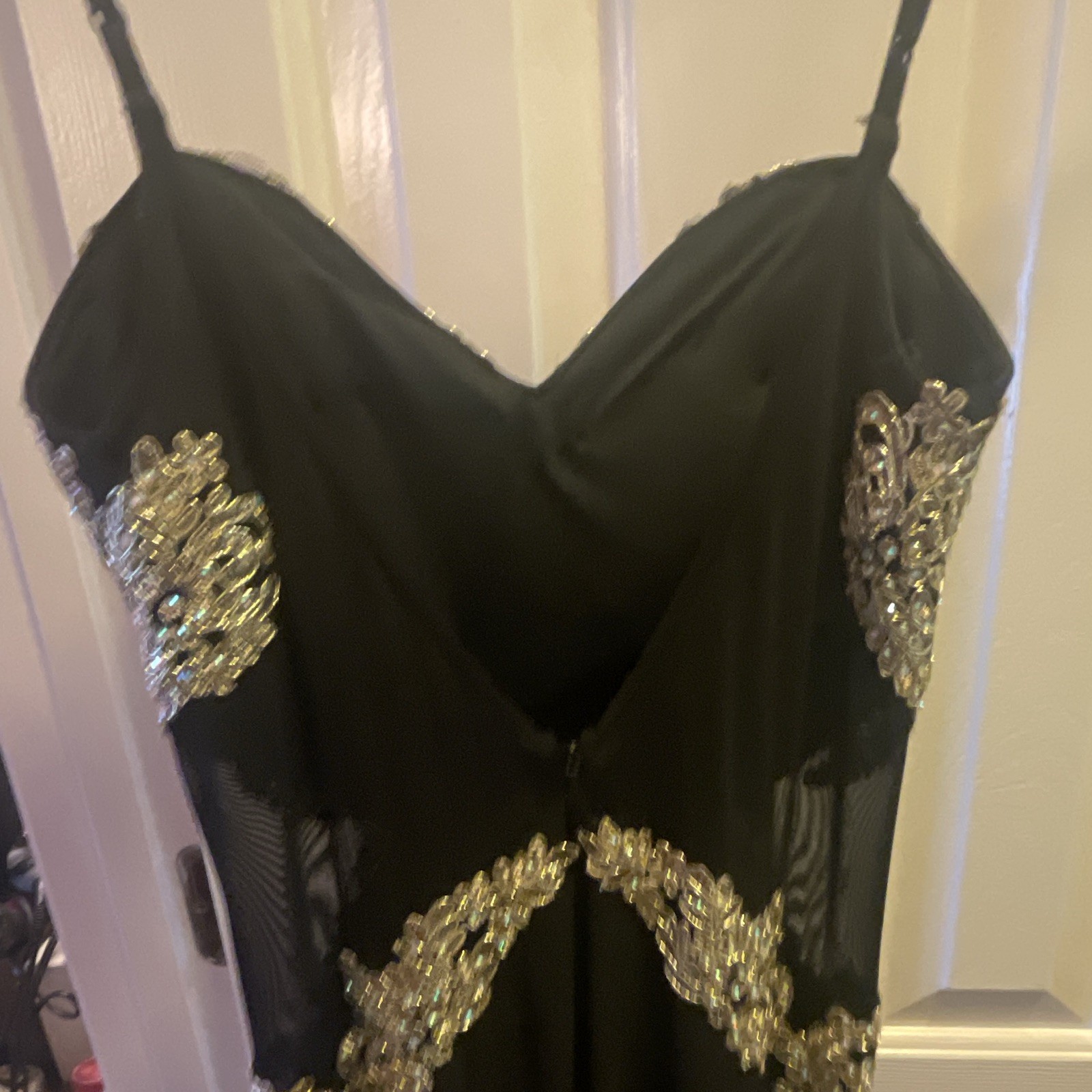 B Darlin Black Long Gown V-Neck Spaghetti Strap Beaded Side Slit Size 5/6