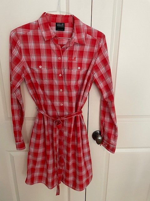 Jack Wolfskin Long sleeve plaid apricot dress US medium