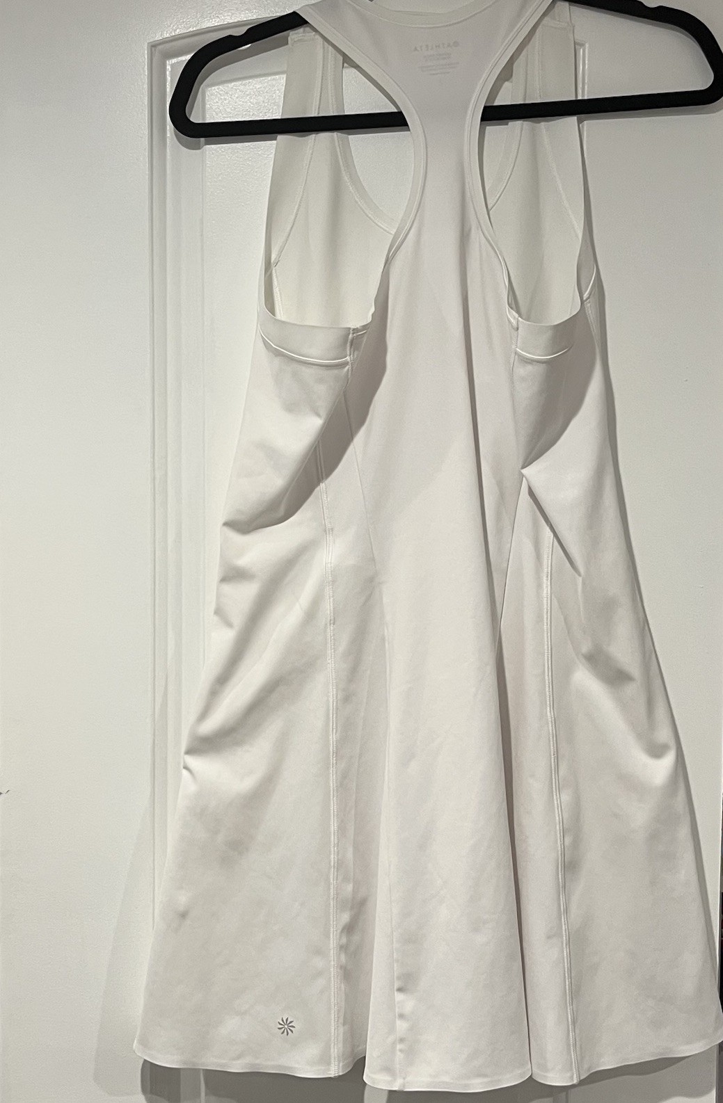 Athleta Levitate White Workout Exercise Dress Built In Bra Racerback Large
