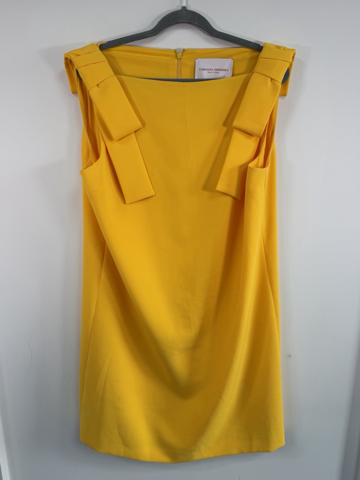 Carolina Herrera NY Yellow Bow Shoulder Sheath Dress Italy Size 14 Designer