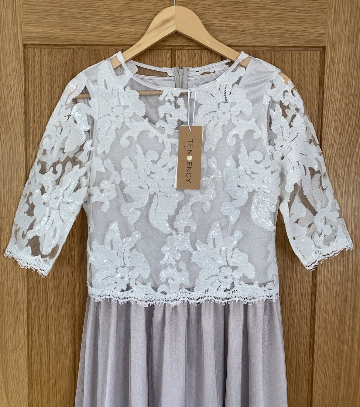 Tendency Occasion Dress Size 8/36 Nude Ivory Vintage Look Sequinned Wedding