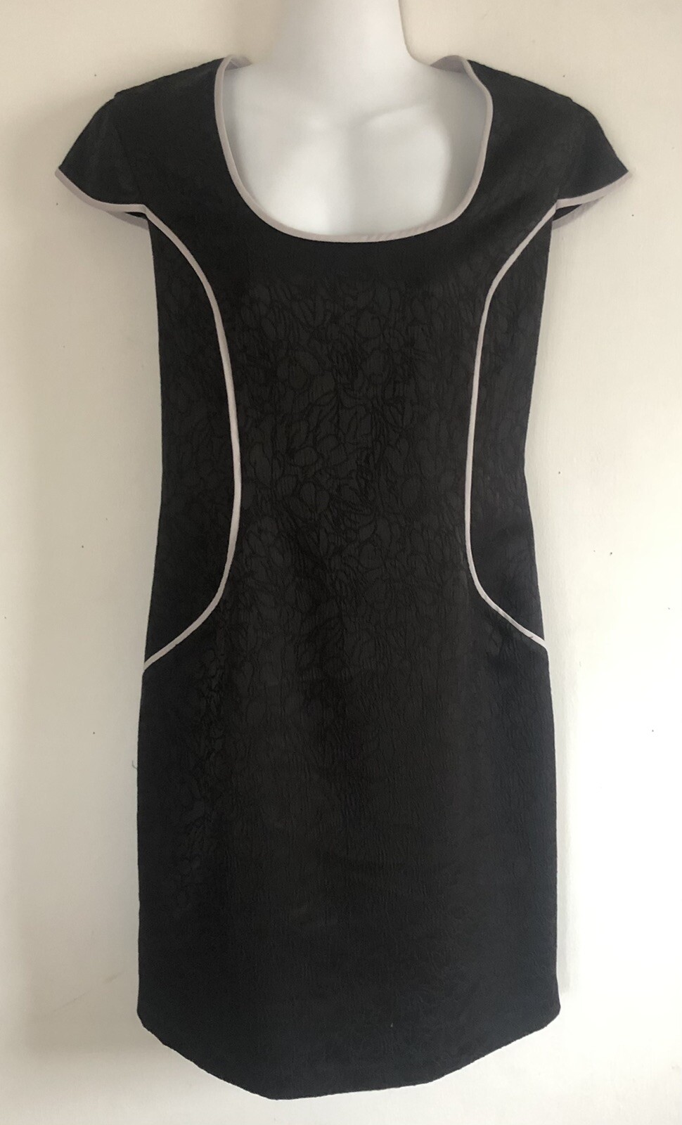 Marc New York Andrew Marc Womens Dress Sz 8 Black Brocade Cap Sleeve Slimming B