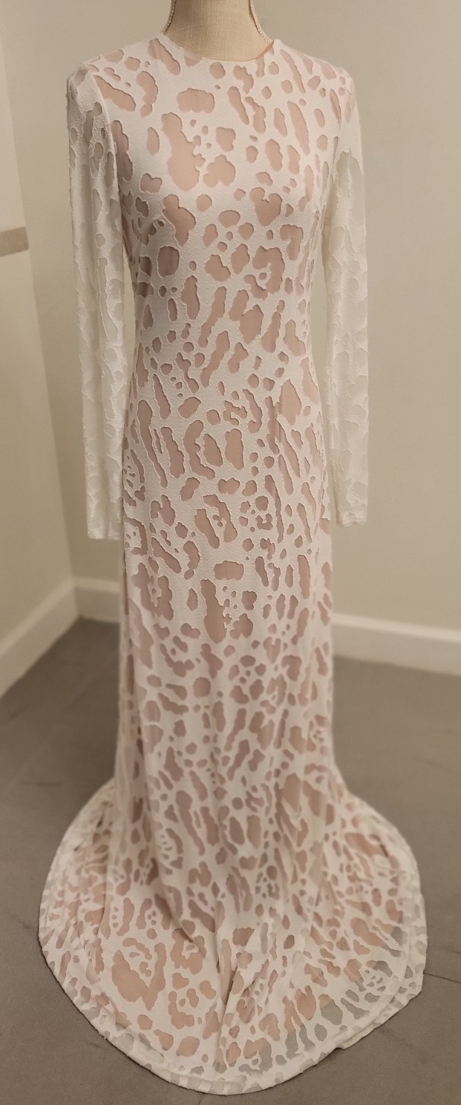 New Gown Halston Sz6 Adele Long Sleeve White Leopard Sheer Fit Flare Note Nwot