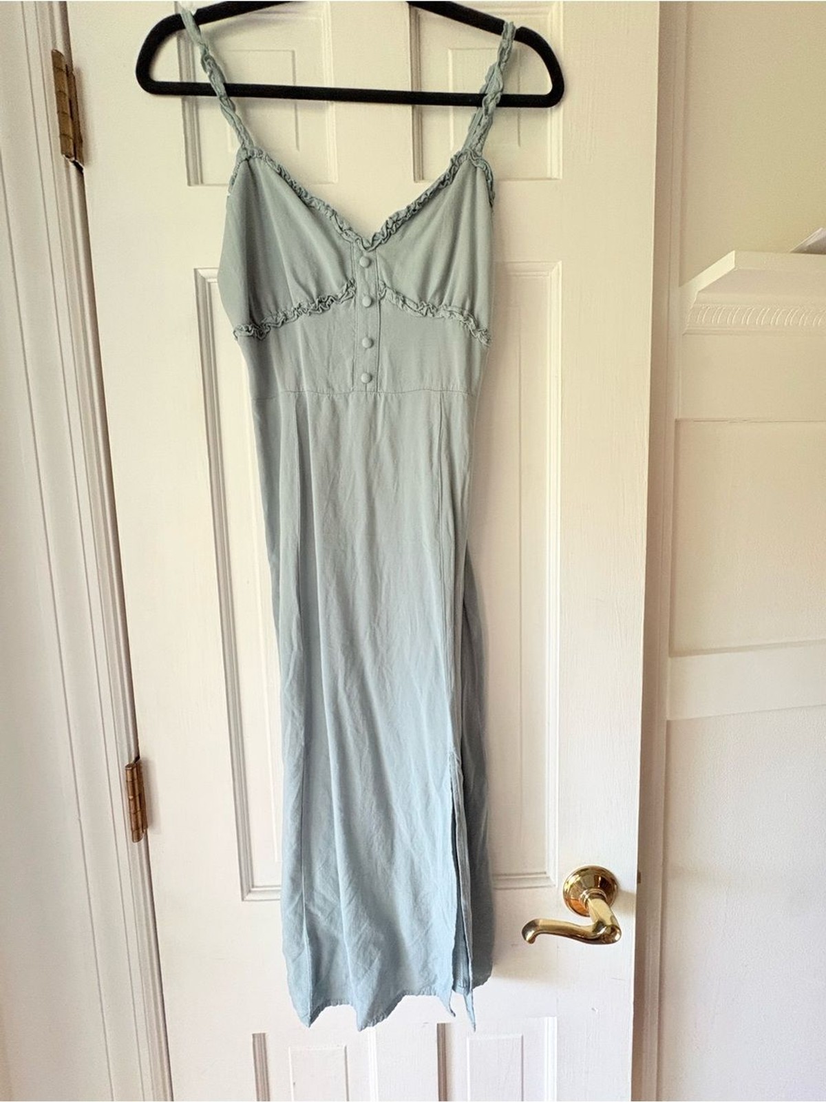 Forever 21 Pale Dusty Green Sleeveless Midi Dress with Side Slit