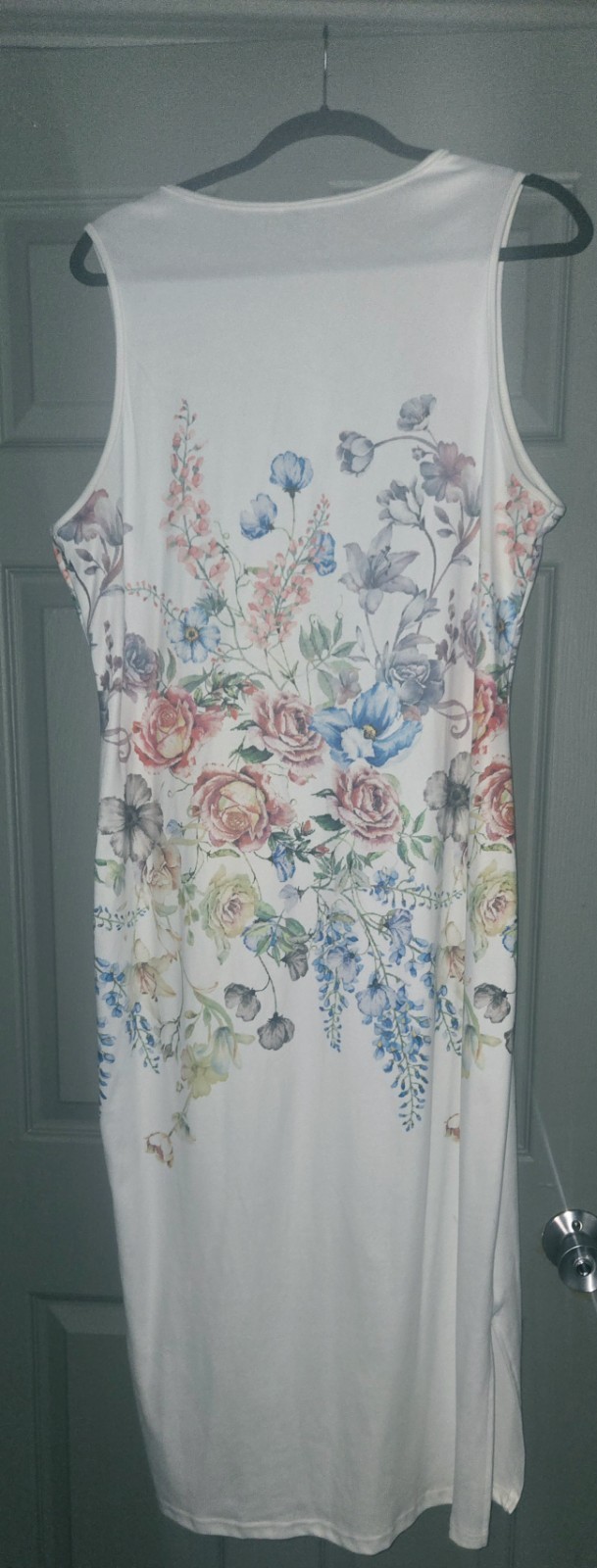 SHEIN CURVE Plus White Floral Sleeveless Dress & Long Robe Set