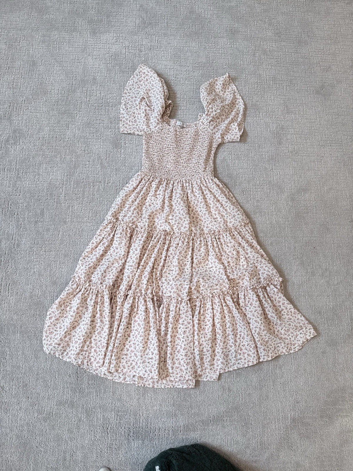 Ivy City Co Pink Floral Smocked Tiered Midi Dress XS Ruffle Mock Neck