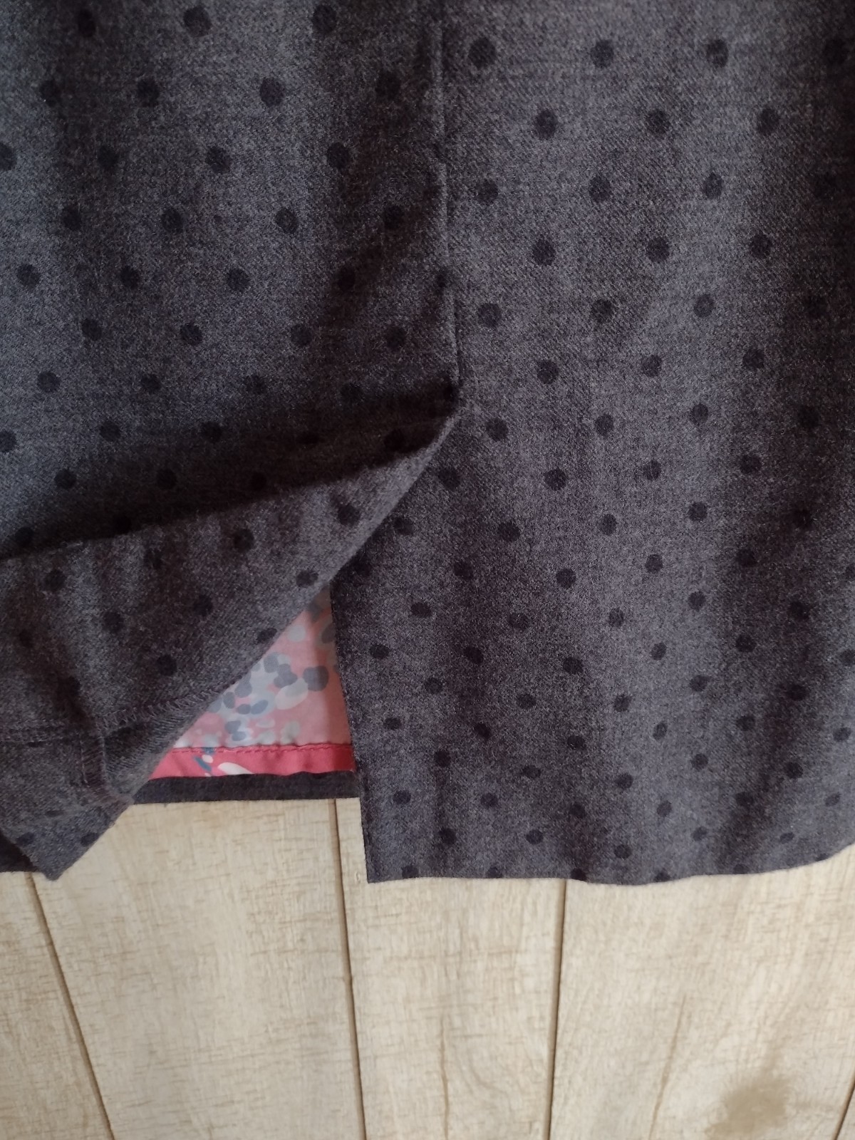 Boden Wool Blend Polka Dot Floral Lined Tulip Split Neck Cap Sleeve Dress Grey 4