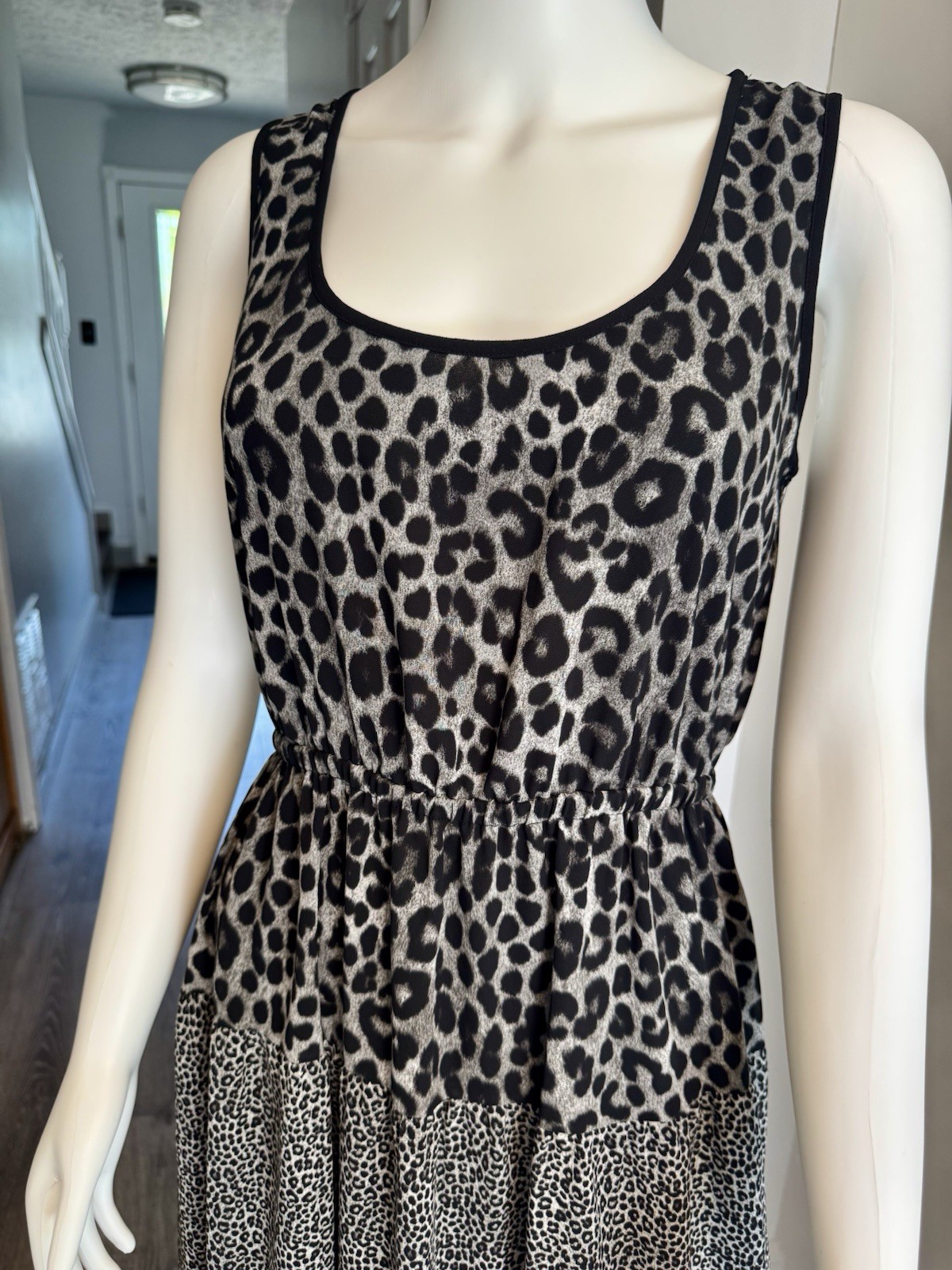 Michael Michael Kors Black Gray Leopard Knit Ruffle Elastic Waist Midi Dress S