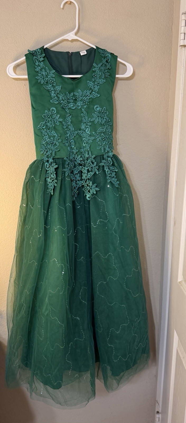 Green Floral Lace Ball Gown Woman’s Dress Size 2/4, XS/S Formal Tulle Bow Beaded