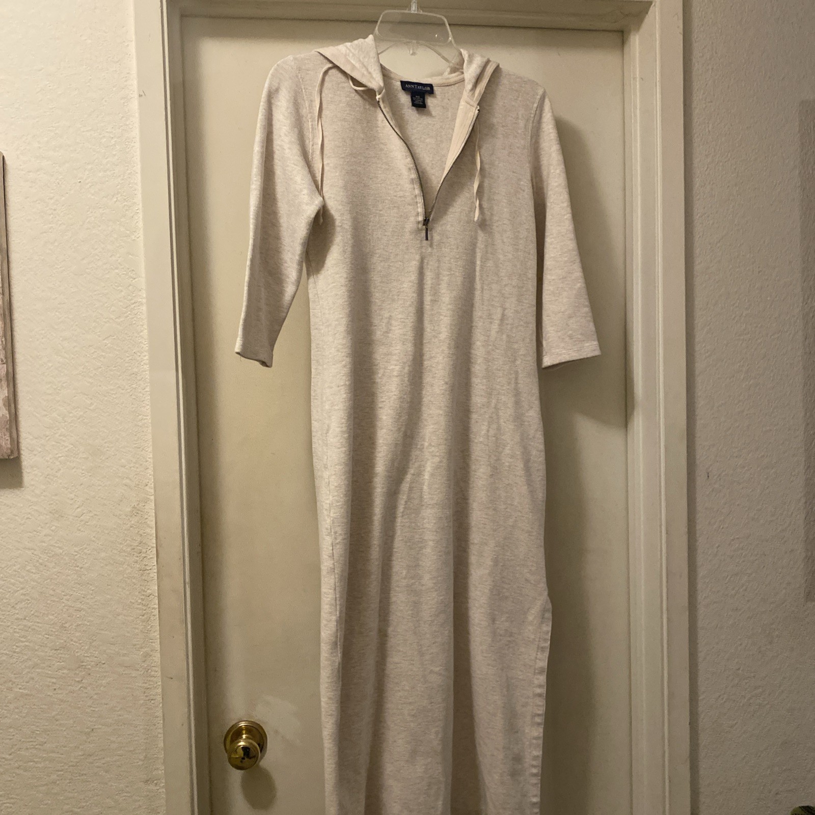 Ann Taylor Hooded Long Beige Pull Over Dress With Side Slit, XS