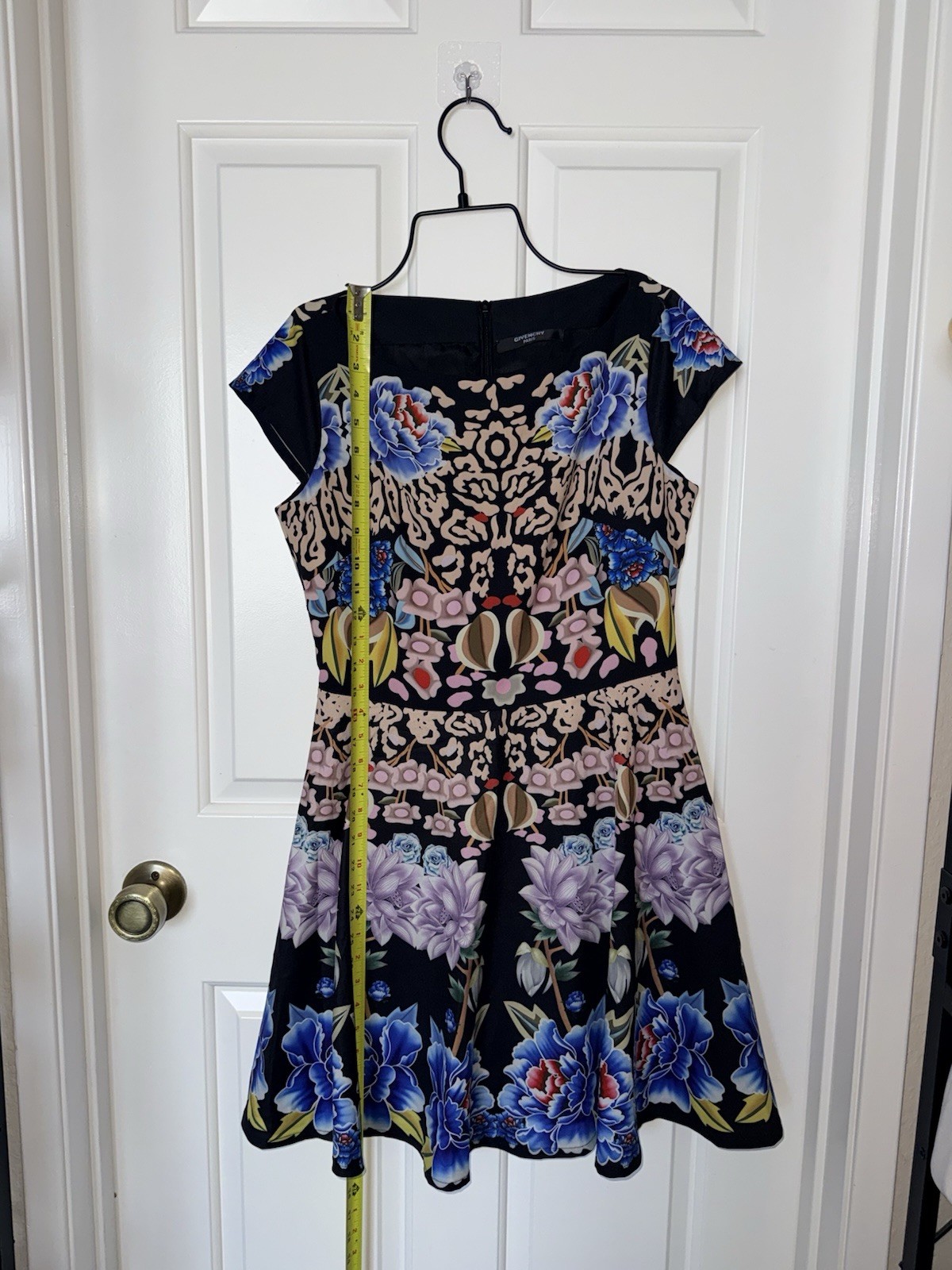 Givenchy Multicolor Floral A-Line Knee Length Dress Boat Neck Short Sleeve Zip M