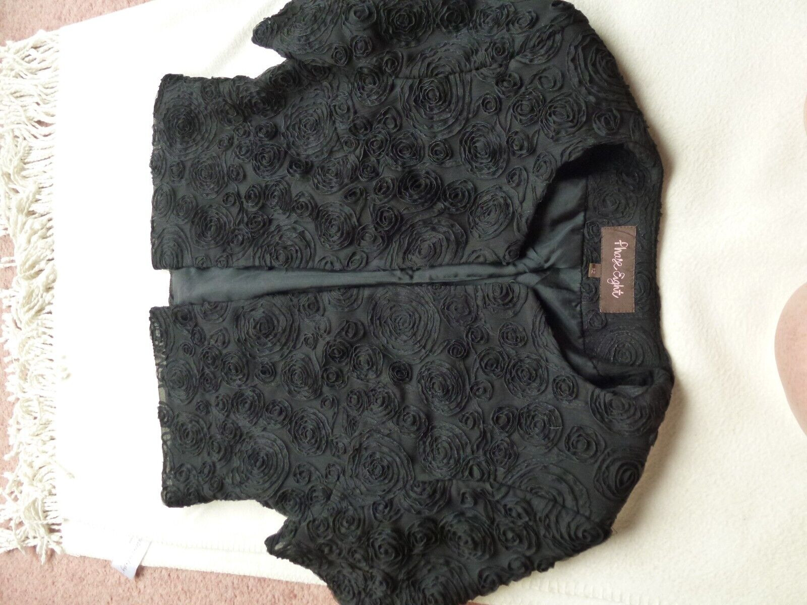 PHASE EIGHT CATHERINE ROSE HALF SLEEVED COVER UP/JACKET/SHRUG IN BLACK SIZE 12
