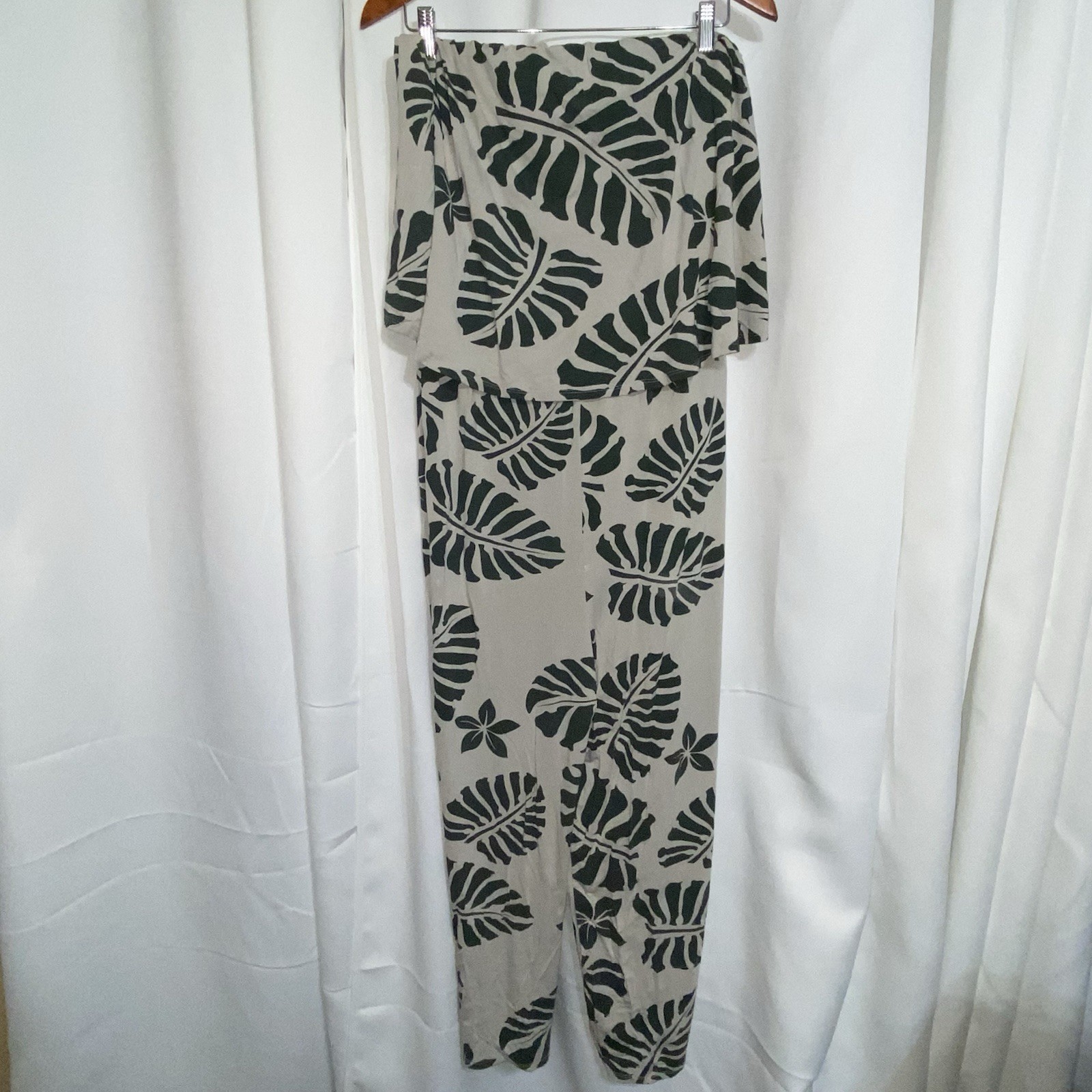 Tanoa Green & Beige Leaf Design Sleeveless Jumper Women 1X Polynesian Hawaiian