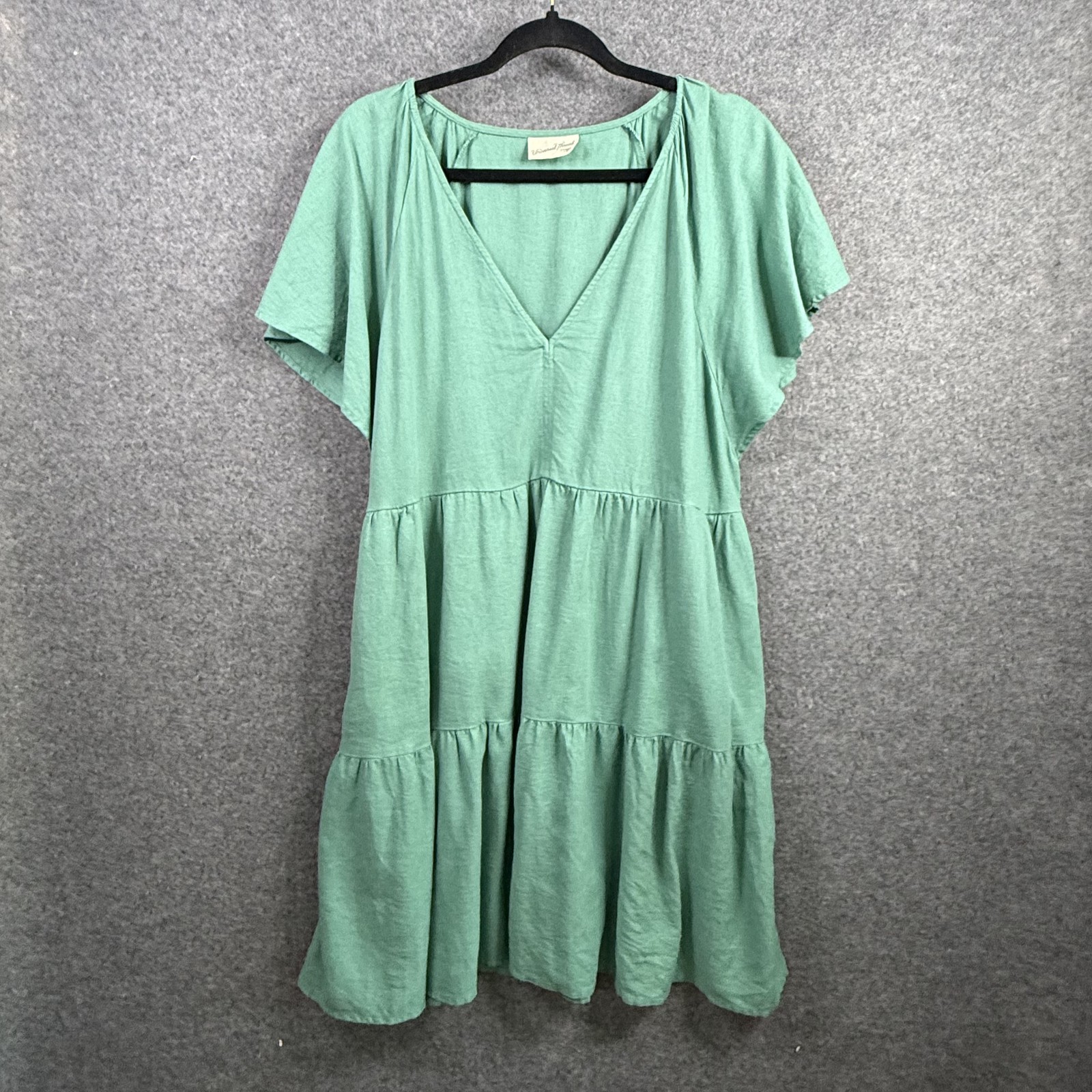 Universal Thread Women’s XL Mint Green Tiered V-Neck Mini Dress Short Sleeve