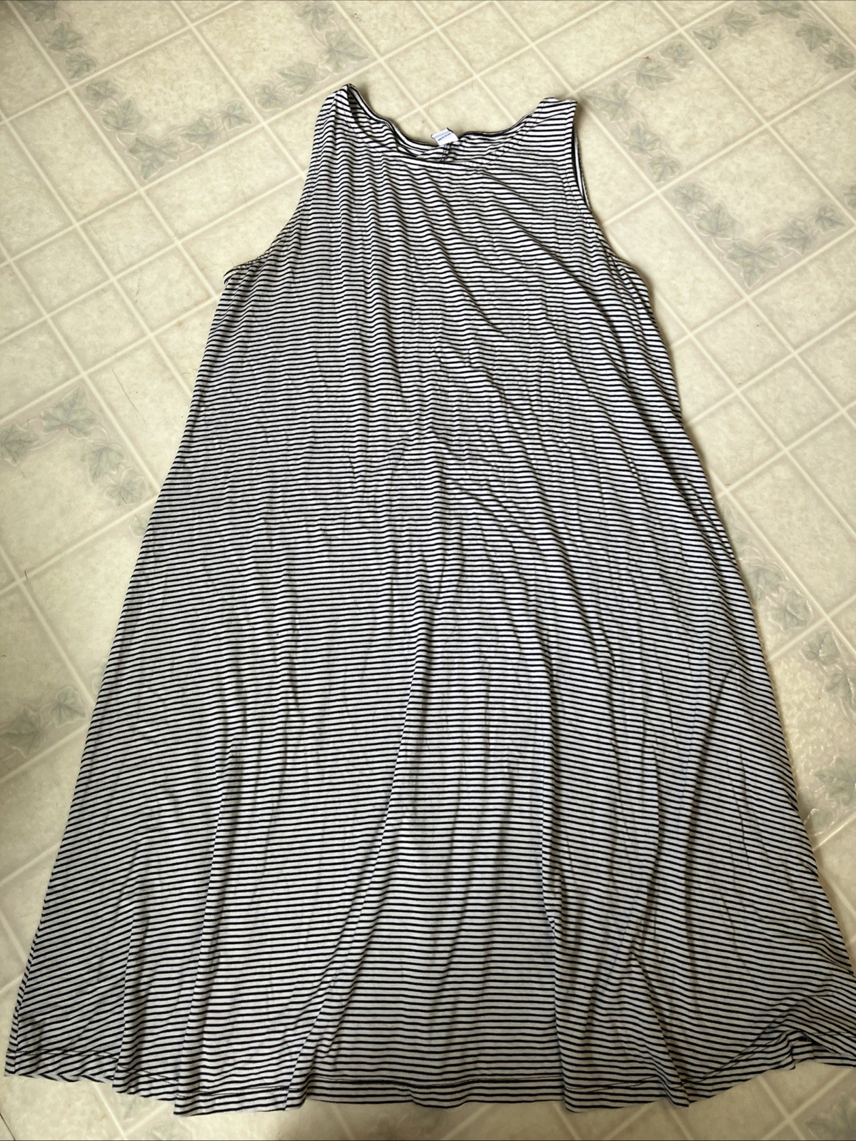 OLD NAVY 1X Plus Black White Stripe Knit Tank Dress Sleeveless Swing Sundress