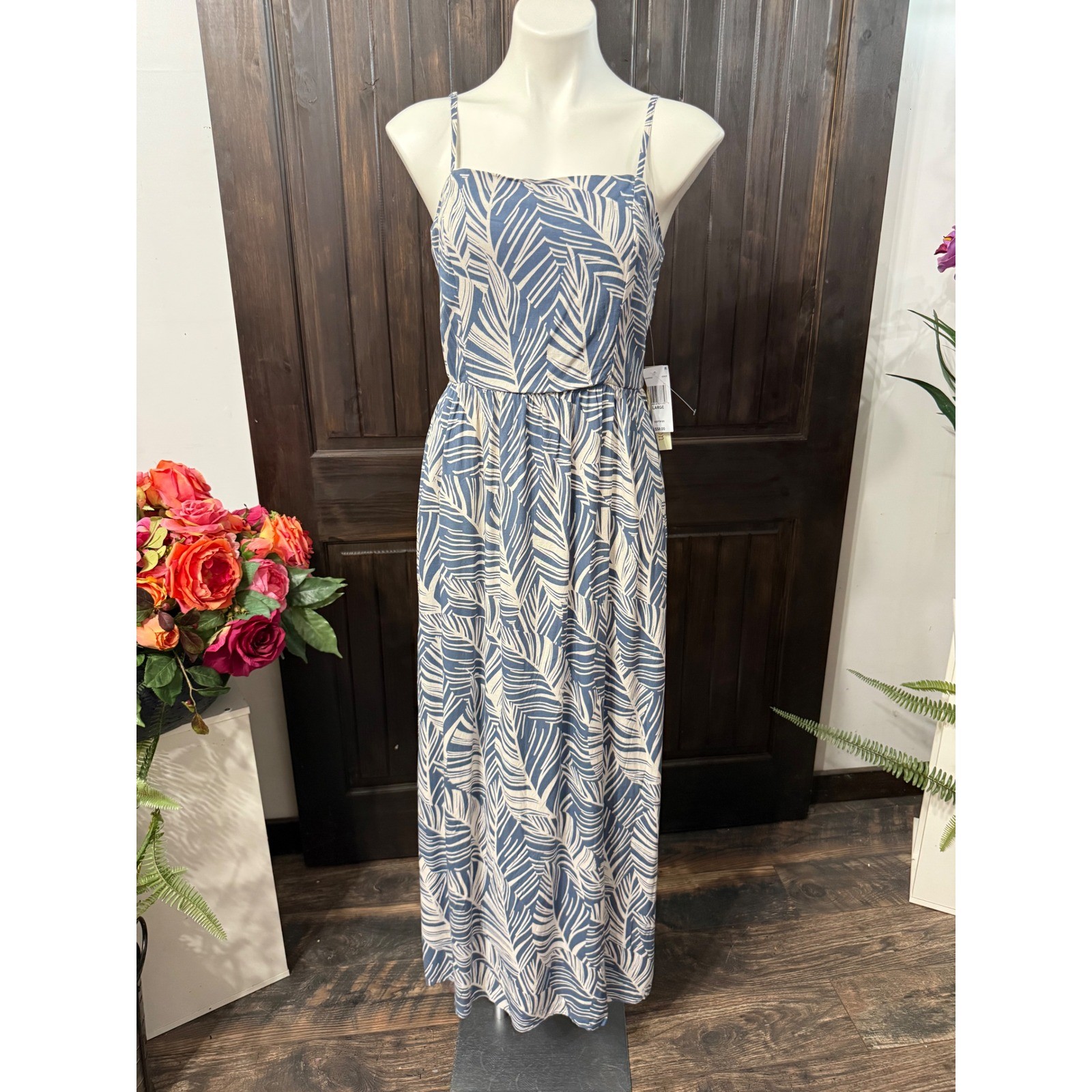 West Coast Love Los Angeles Blue Palm Leaf Print Maxi Dress NWT Large