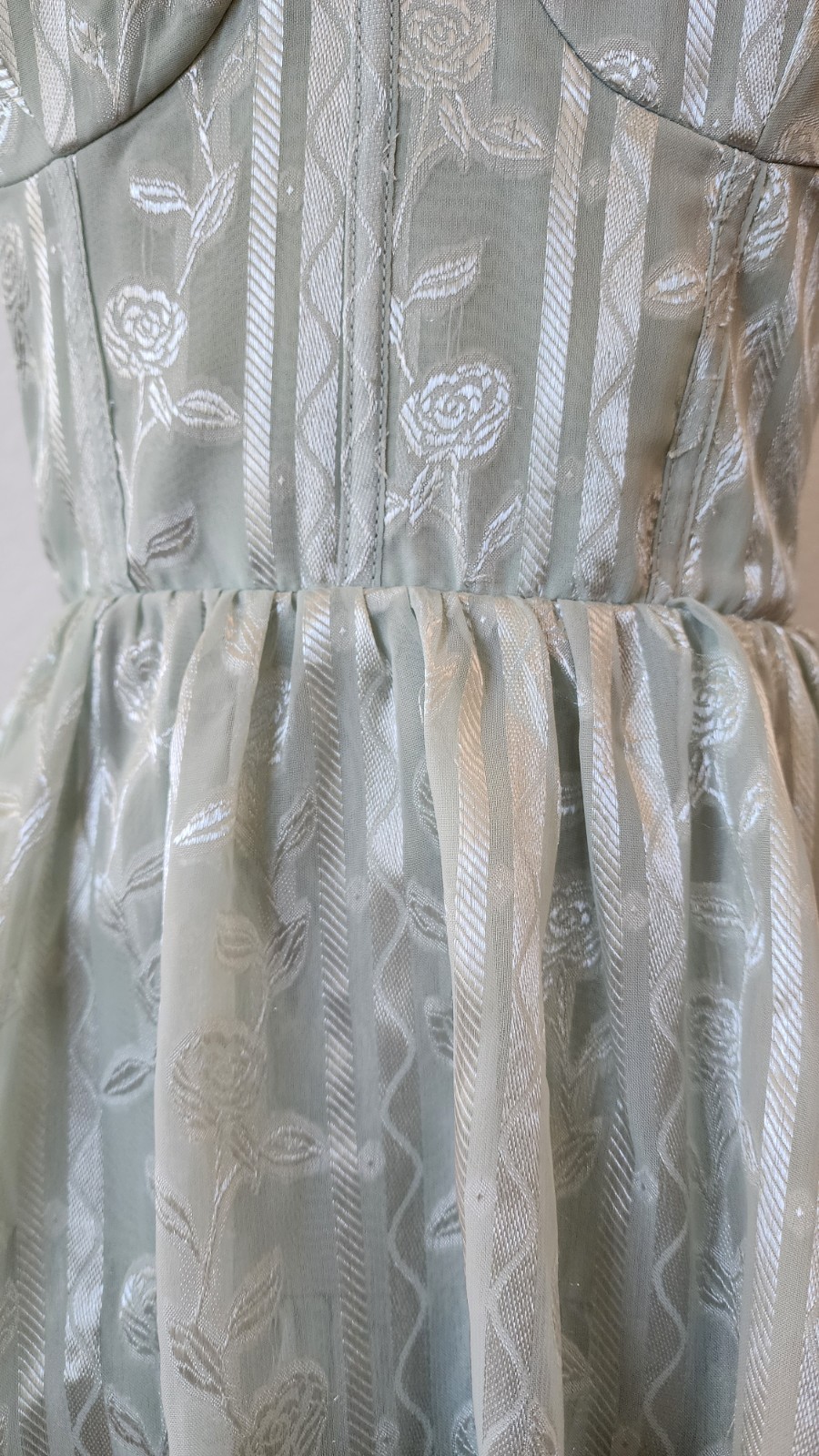 New Maxi Dress Size Large Jacquard Sage Green Tiered Floral High Slit Formal