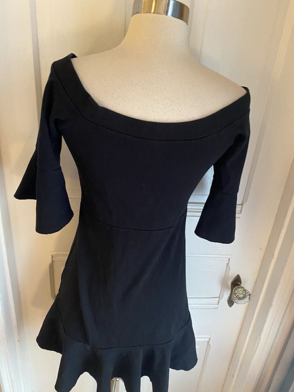 FREE PEOPLE BLACK COTTON PULLOVER FIT & FLARE DRESS-SIZEM-RUFFLE ELBOW SLEEVES!!