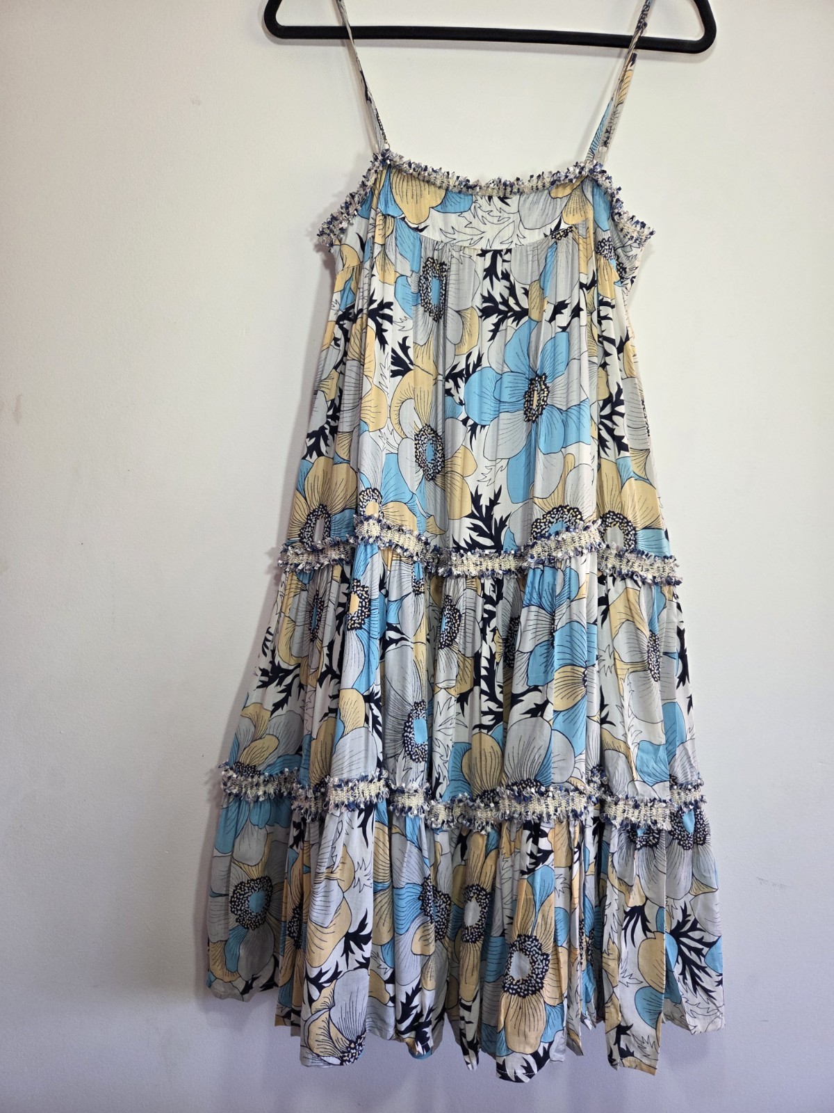 COCONINYA Size S/M Blue Beige White Floral Tiered Boho Rayon Midi Dress