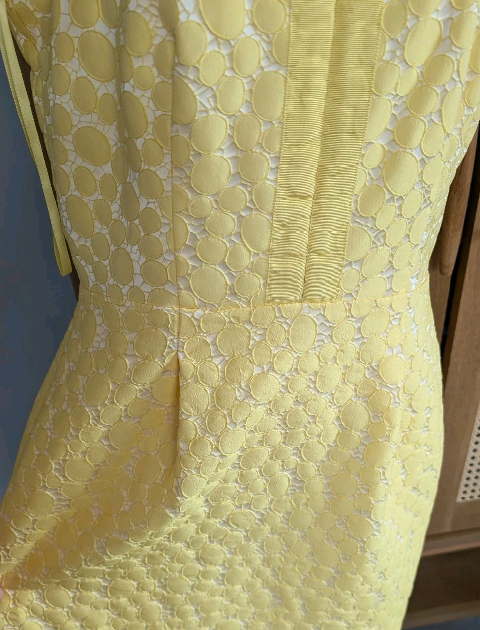 Katherine Kelly Yellow Classic 50’s Dress Scallop Perforated Sz 4 Dress
