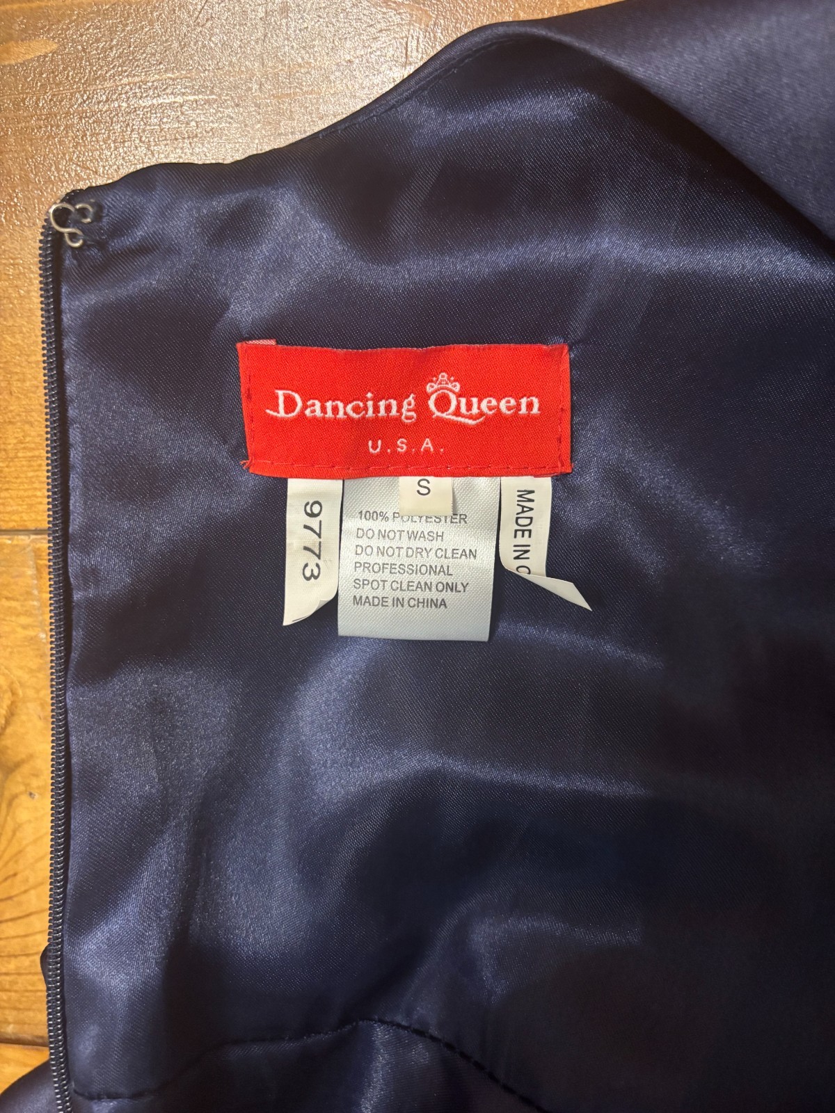 Dancing Queen Navy Blue Formal Evening Gown Excellent/Small