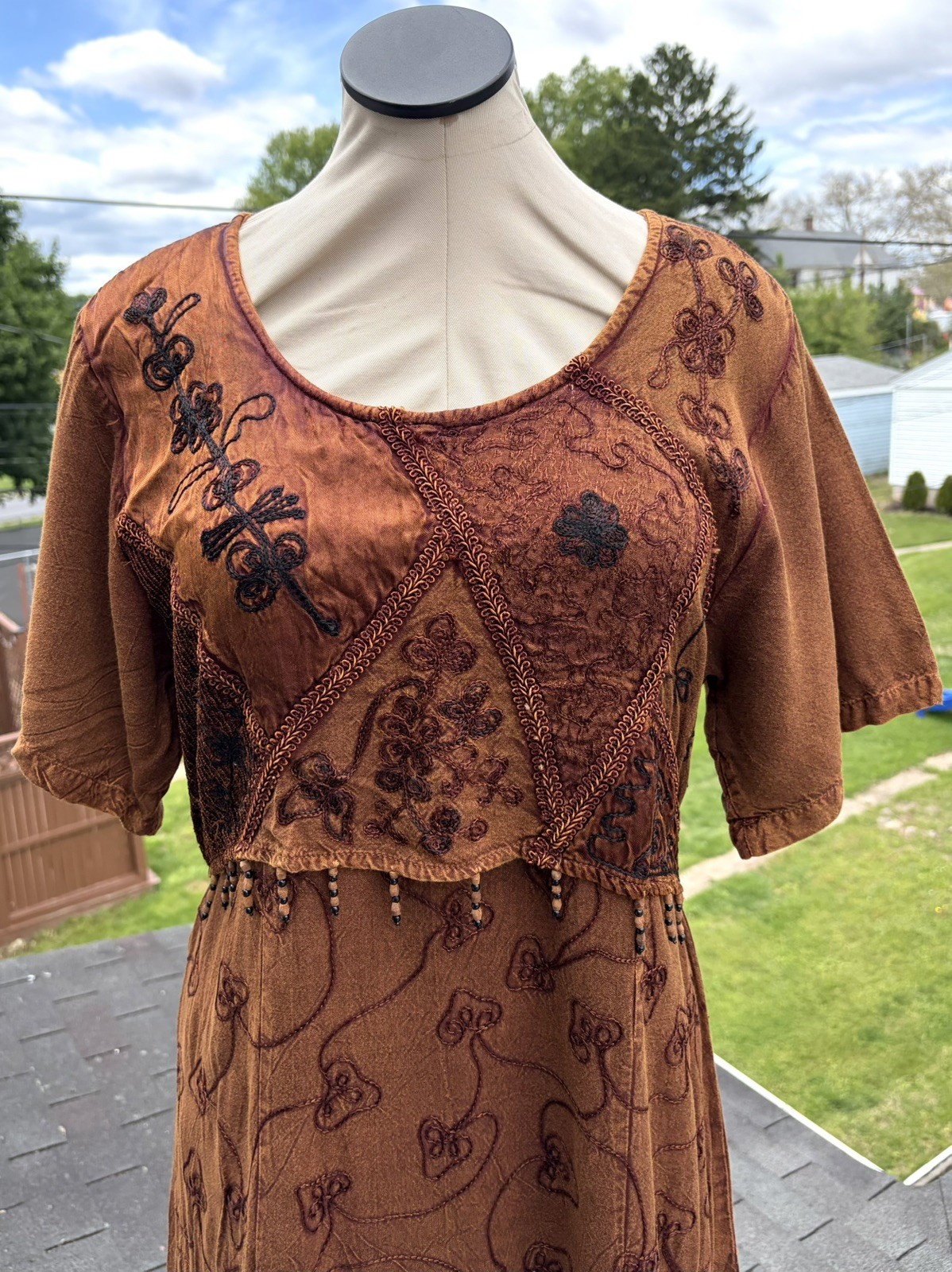 MPH Brown Crinkle Embroidered Beaded Boho Hippie Maxi Tie Back Festival Dress L