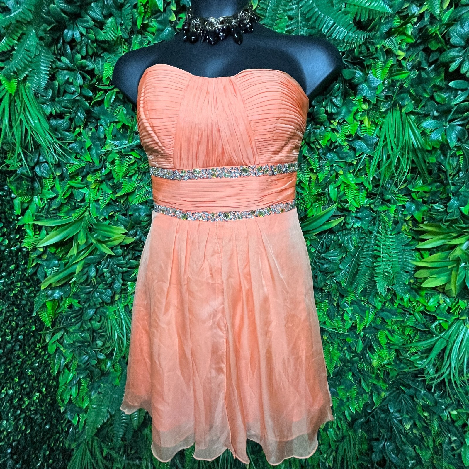 MAY QUEEN Dress 10 Peach Orange Short Formal Beaded Pleated Strapless 1067