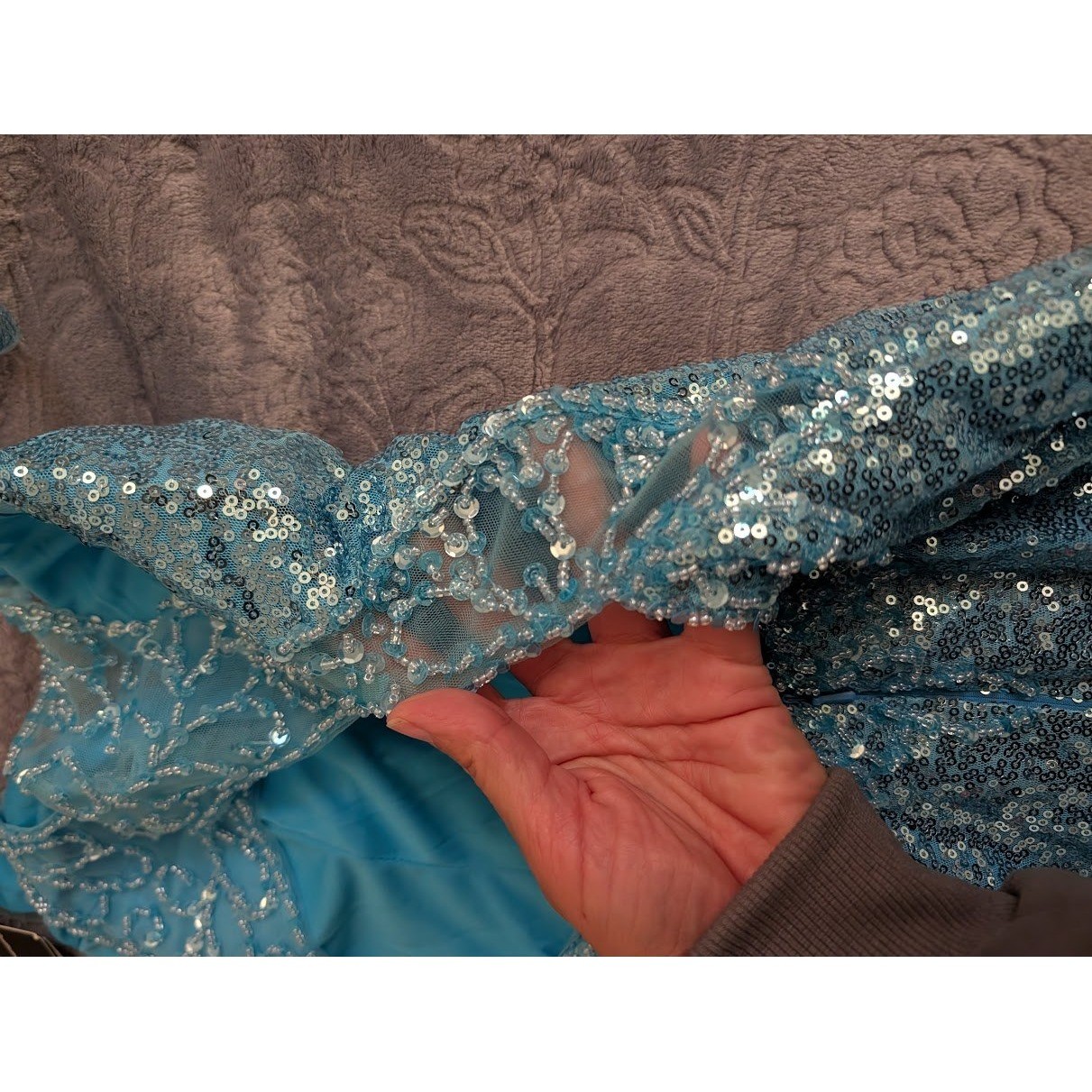 RYANTH Blue Sequin V Neck Mini Dress Sparkly Party Cocktail NEW
