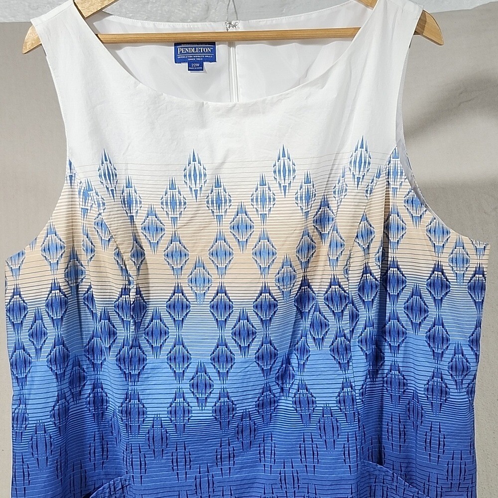 Pendleton Blue, White & Beige Sleeveless Sheath Dress w/ Geometric Pattern 22W
