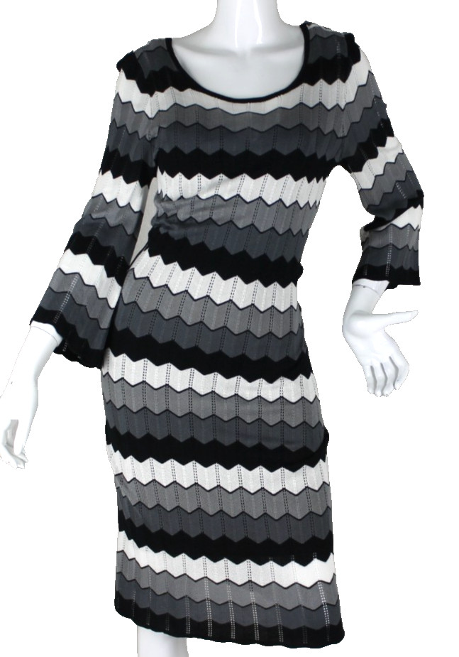 {JONATHAN MARTIN] Striped Dress Sz. M Gray/Black/White Chevron Lined Stretch