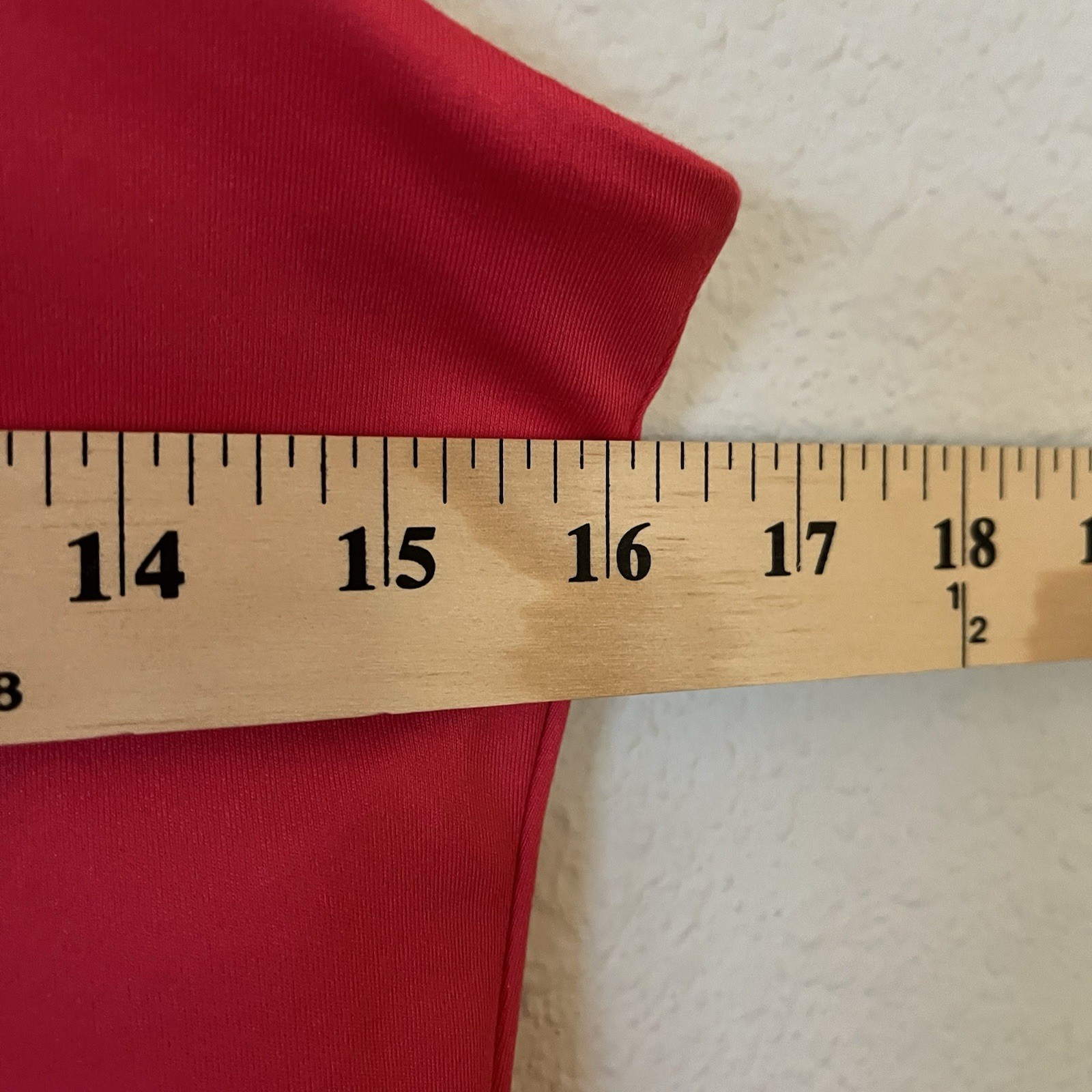 NWT Gap Fit Red Dress Lined Shorts Athletic Size M