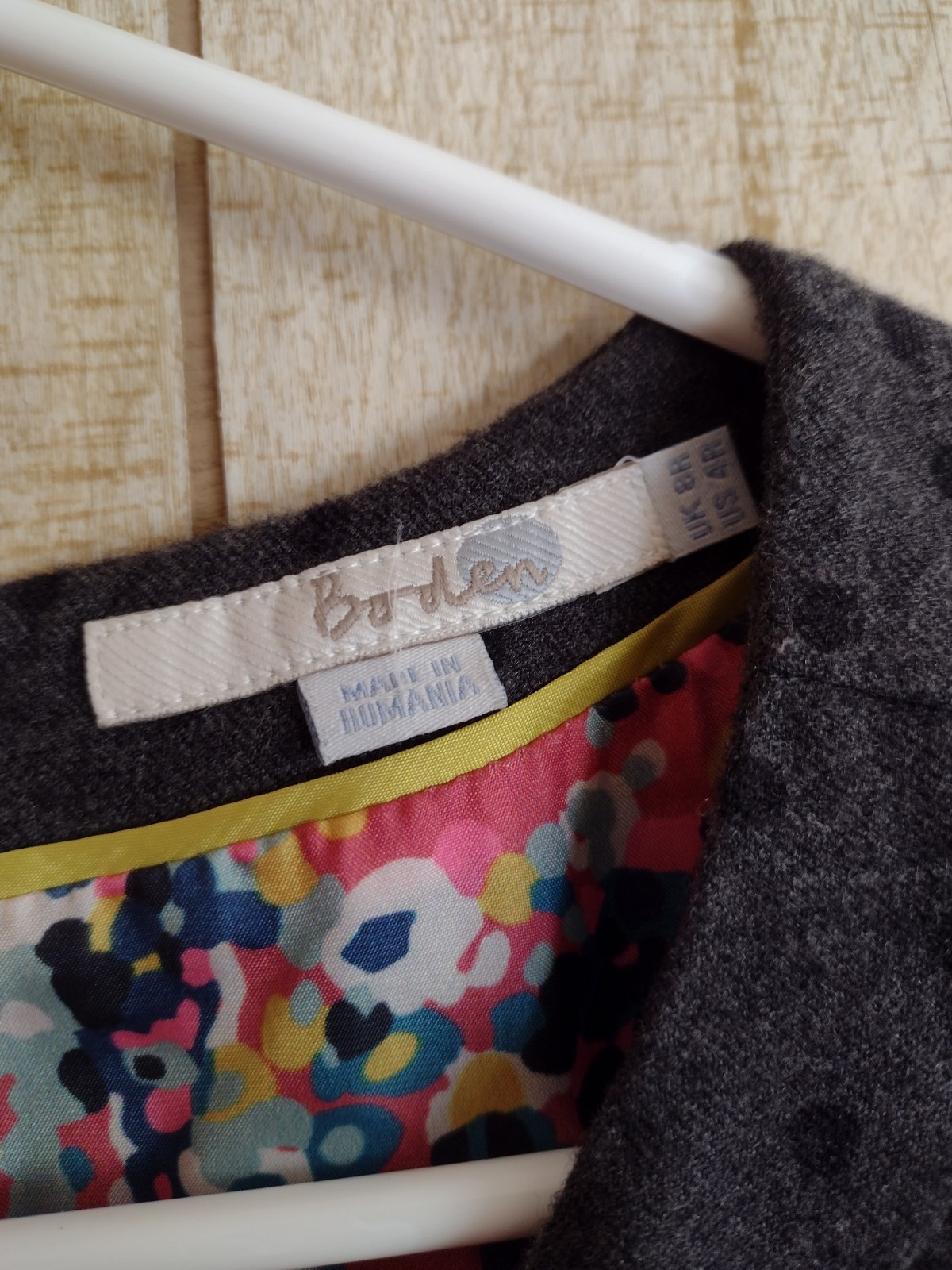 Boden Wool Blend Polka Dot Floral Lined Tulip Split Neck Cap Sleeve Dress Grey 4