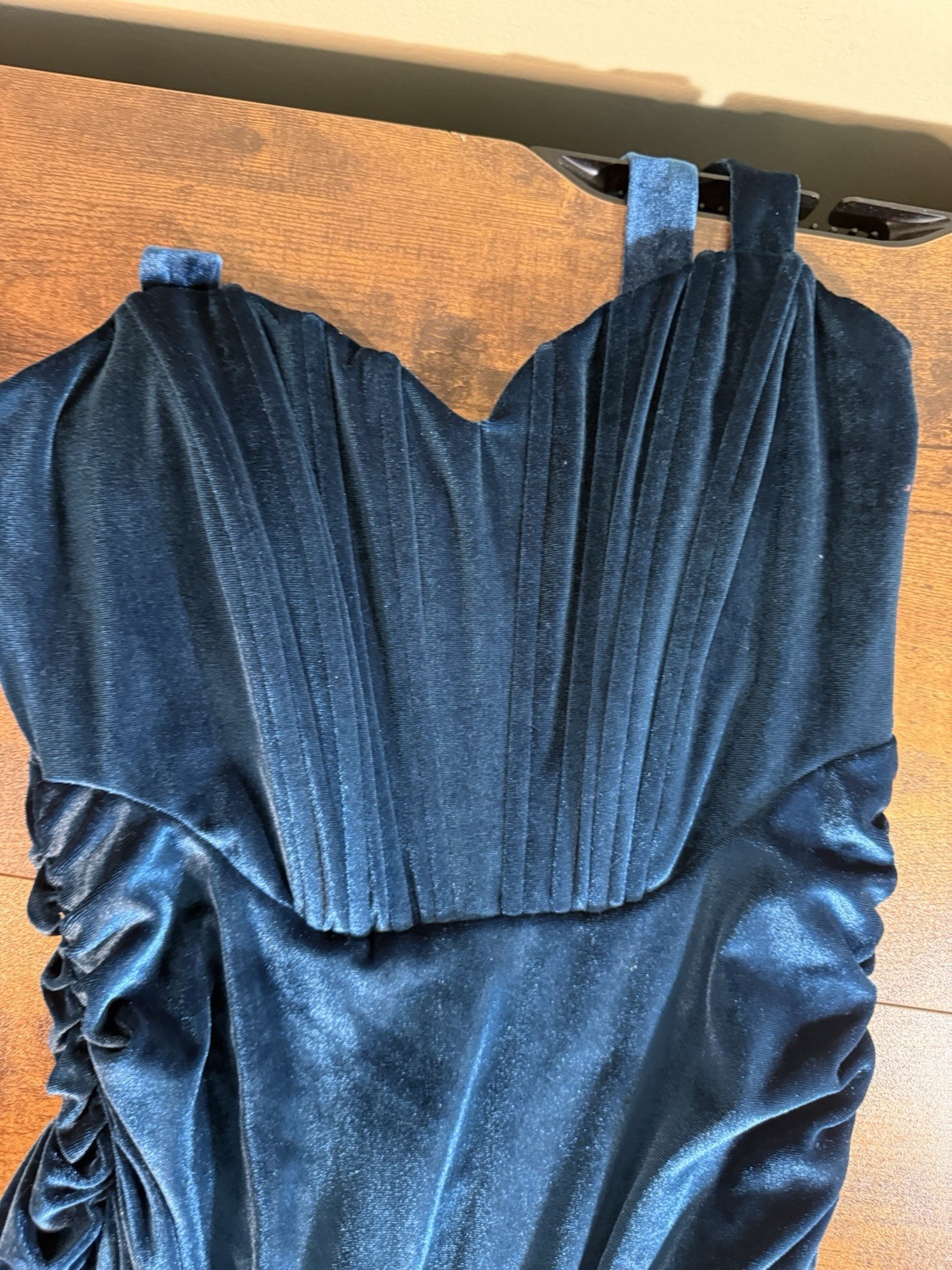 AKIRA Blue Velvet Ruched Stretch Bodycon Mini Dress S Sweetheart Party