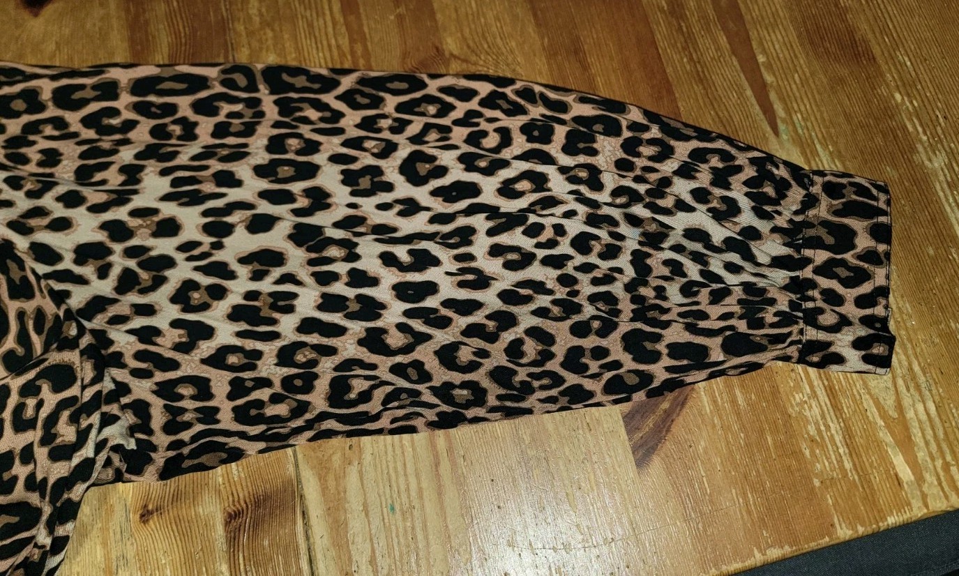 H&M Beige Leopard Pattern Short & Wide Dress W/Long Balloon Sleeves Size XL NWOT