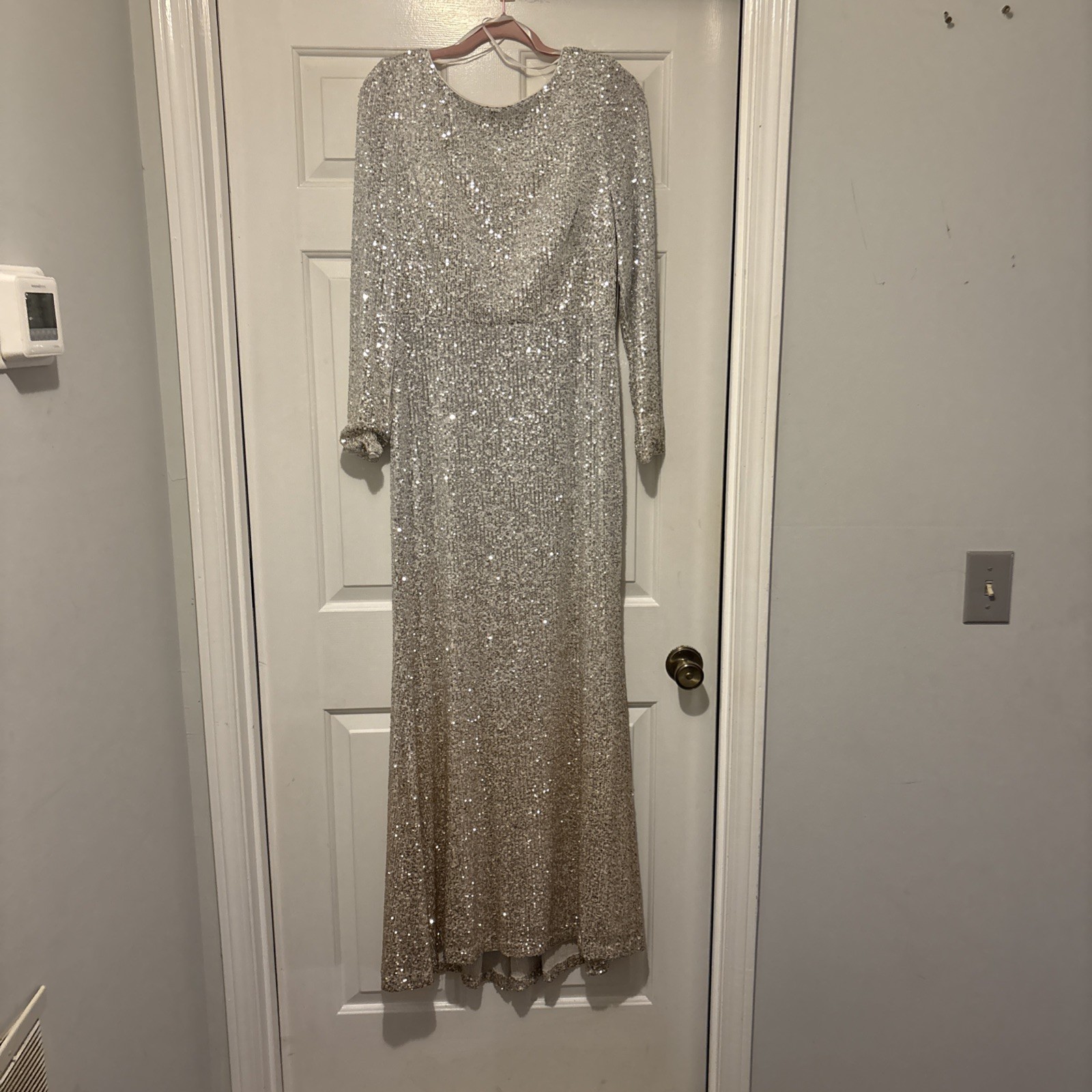 Eliza J Women’s Silver/Gold Ombré Sequined Gown Dress Size 12 New With Tags
