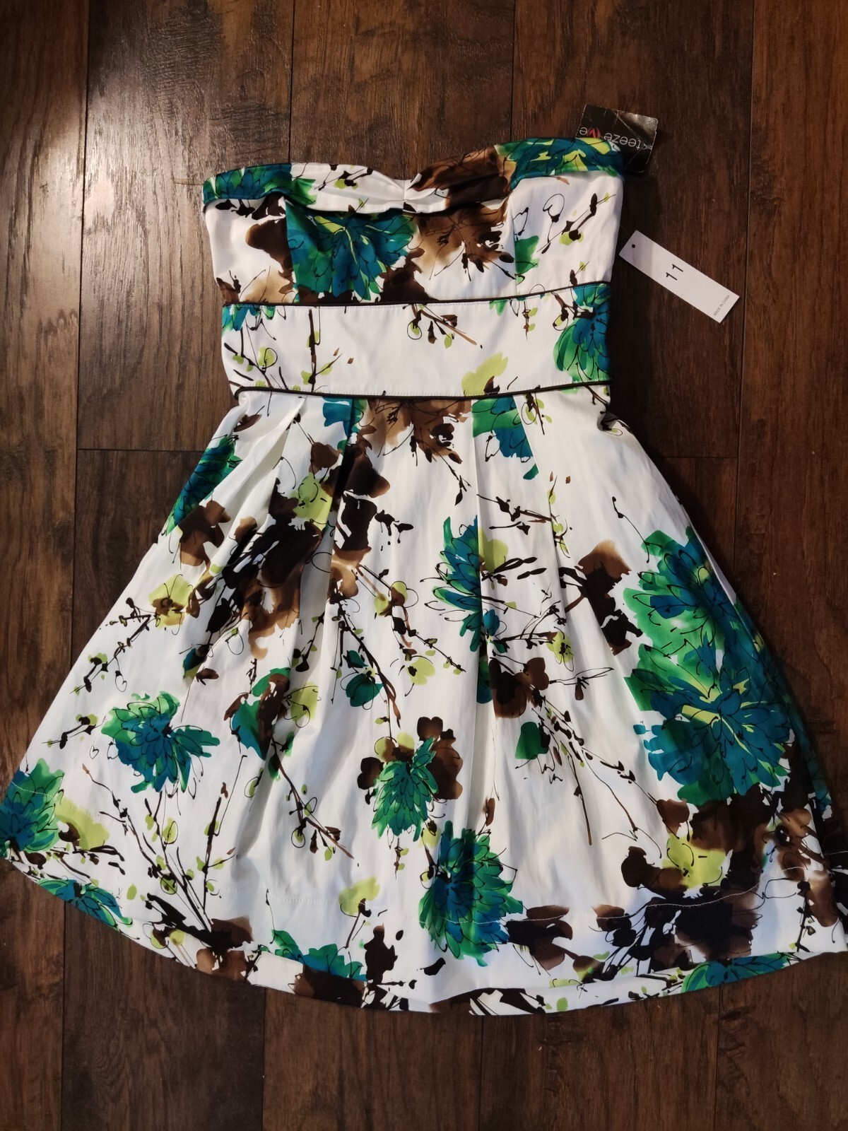 Teeze Me Women’s Floral Strapless Party Dress Size 11. P-T-P:14.5in