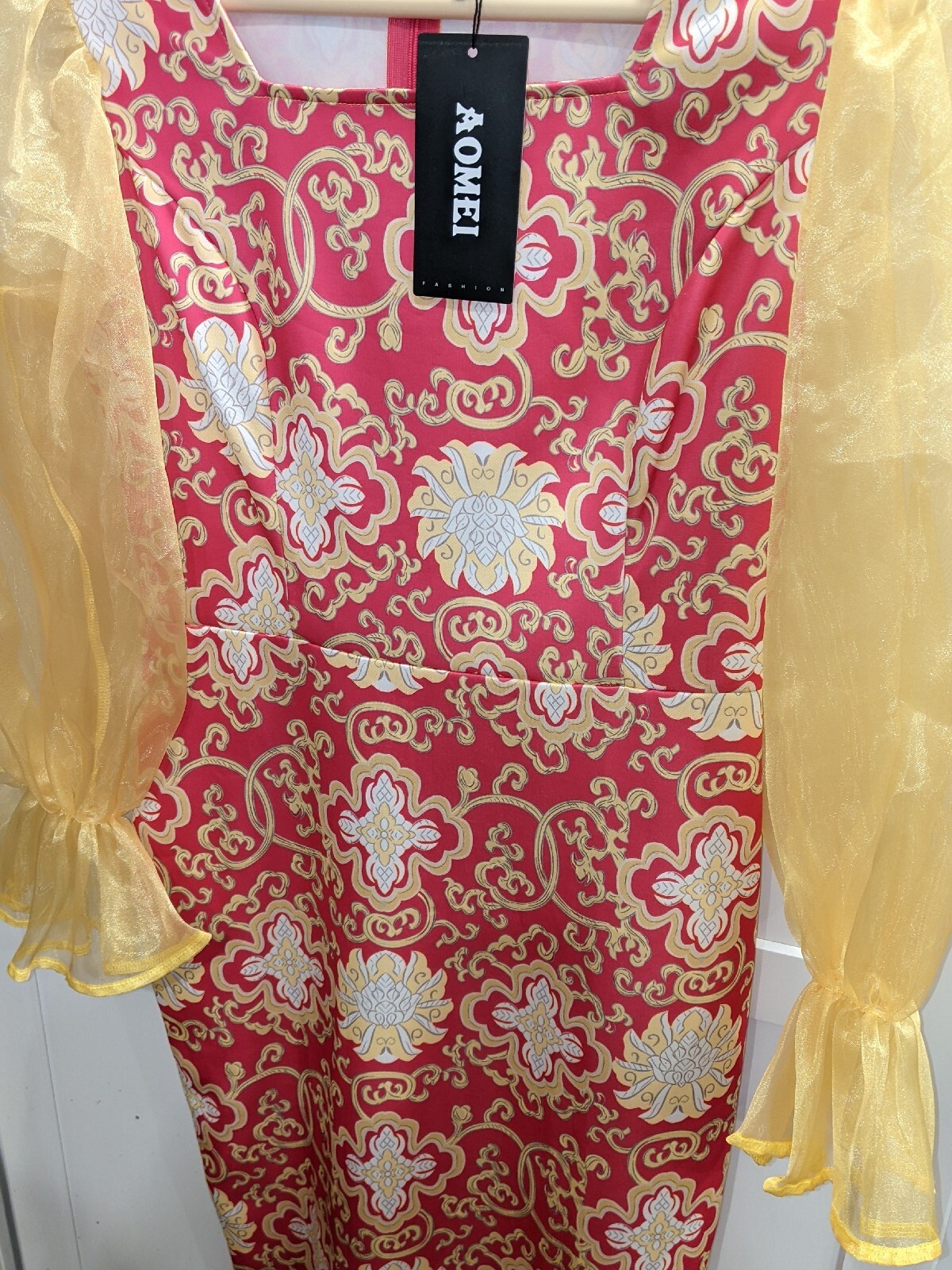 Aomei Womens SIze M/ 34 Pink Stretch Yellow Sheer Sleeves Long Dress Halloween