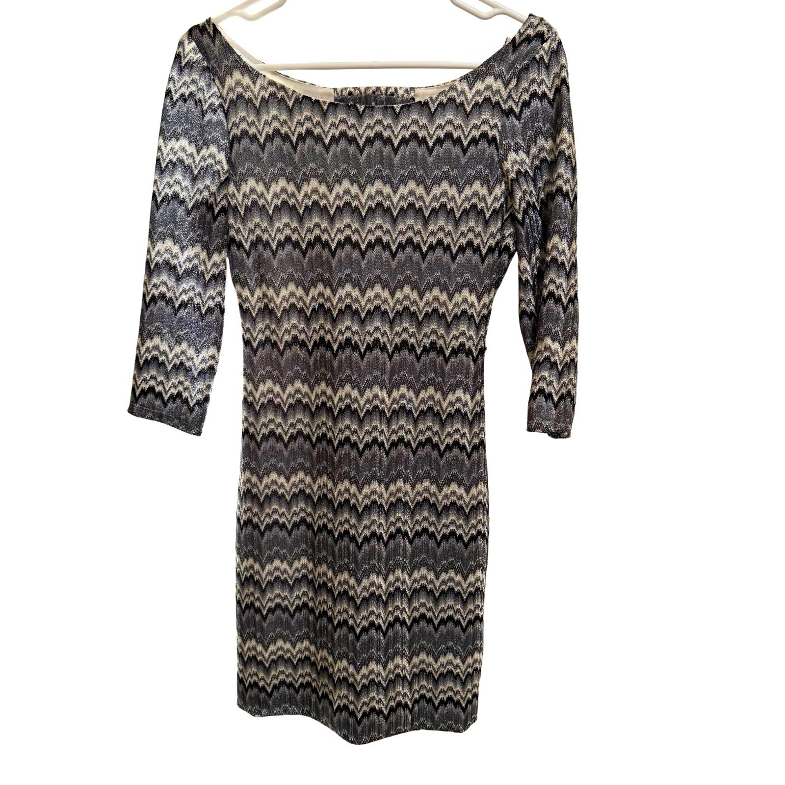 As U Wish Chevron Zigzag Open Back Dress 3/4 Sleeve Size Medium ECU