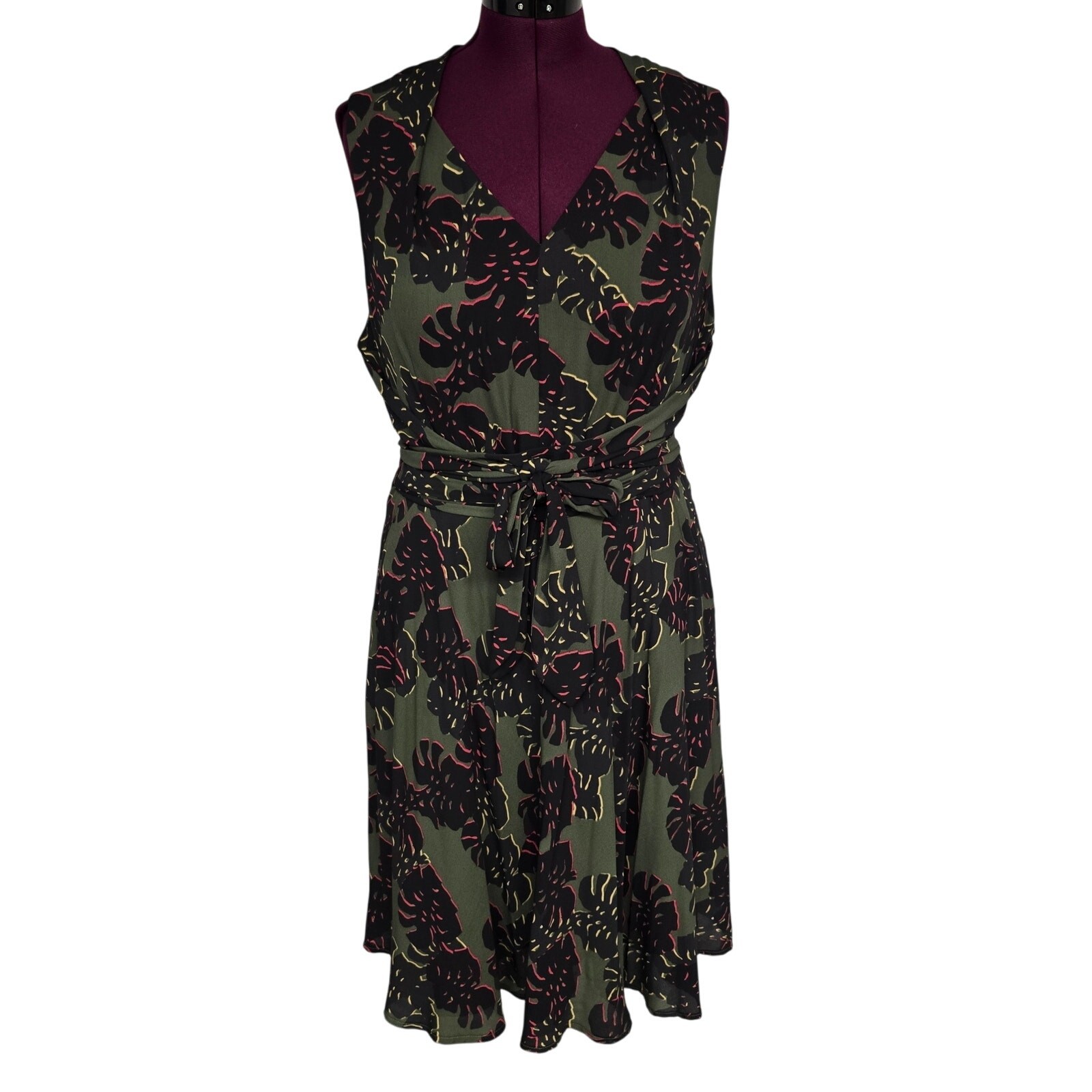 Women’s Tahari Olive Black Abstract Floral A-Line Self Tie Dress | Size 16