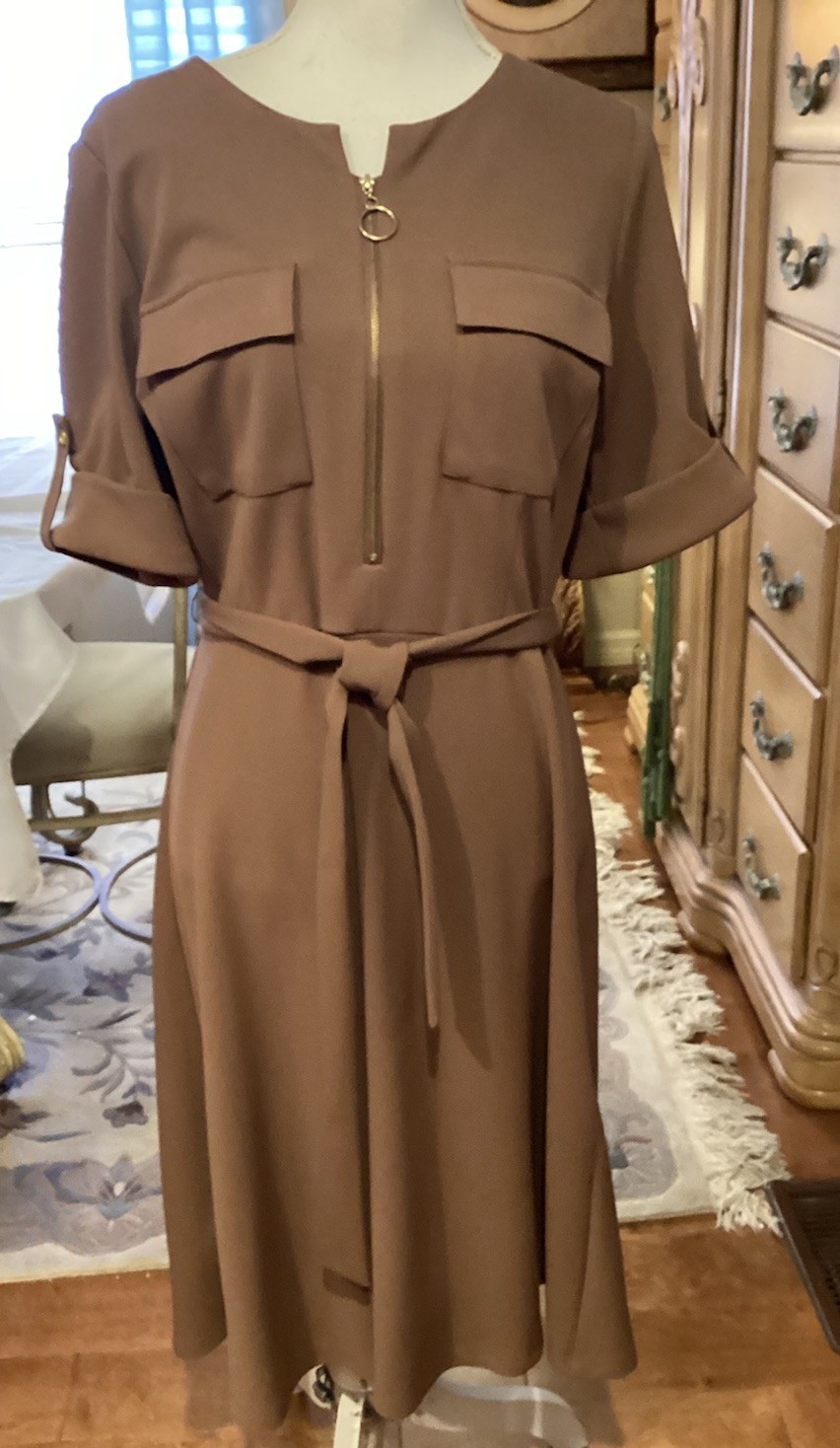 Shelby Palmer Dress Size 14 Brown Zip Neckline Chest Pockets Tab Sleeves