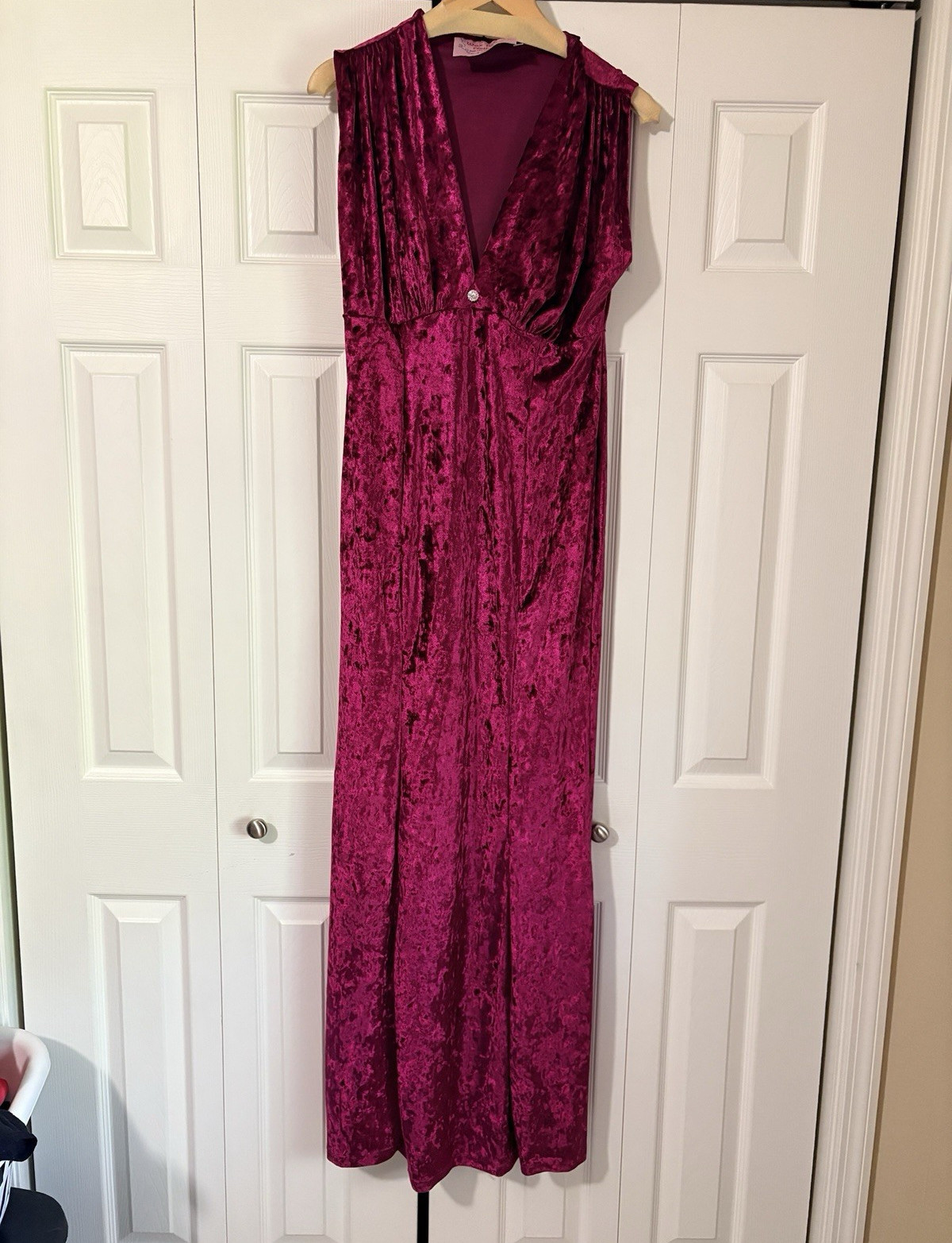 Wax Poetic Clothing Burgundy Velvet Rhinestone V-Neck Sleeveless Maxi Dress XL