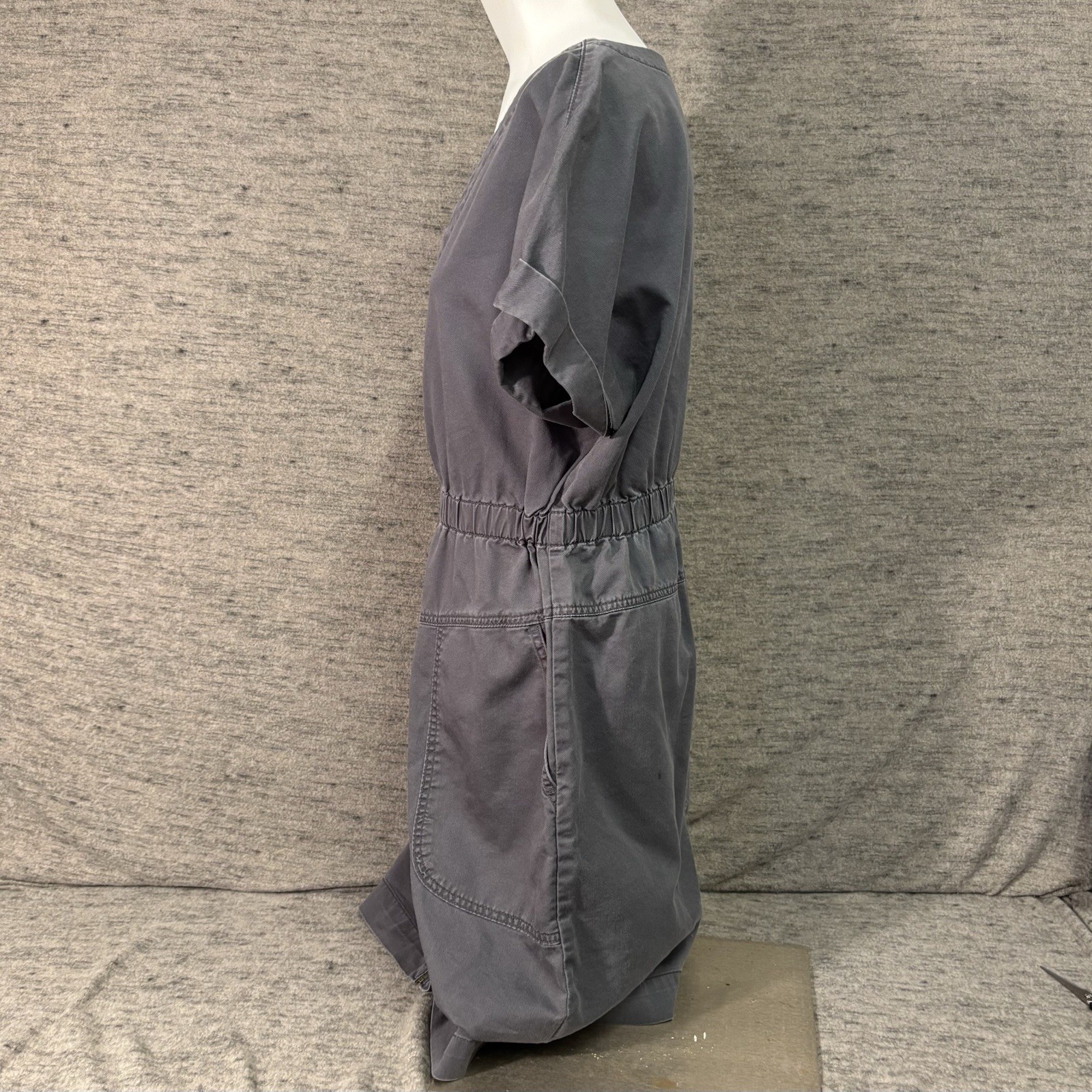 Universal Thread Dress Med faded denim pockets Gorpcore Outdoor Military style