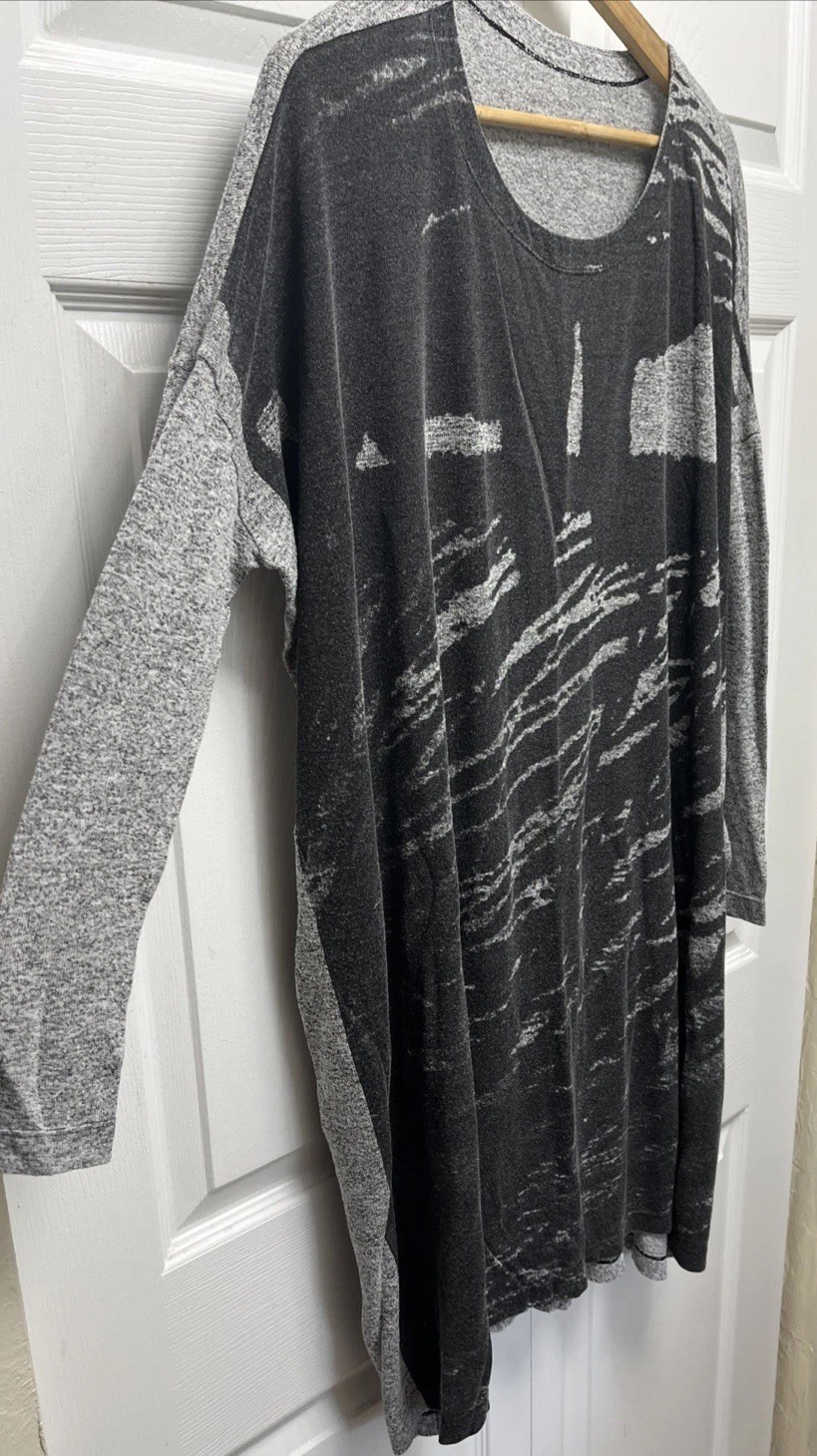 Moyuru dress with pockets oversized tunic size Small Long Sleeve