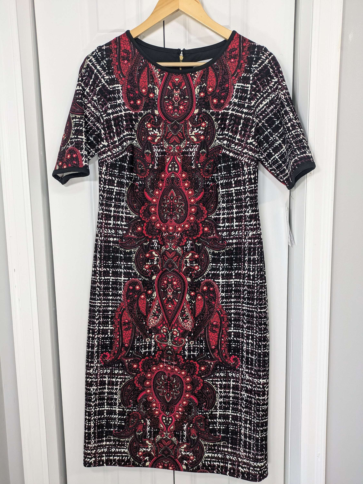Shelby & Palmer NWT Women’s Size 10 Dress Red Black Knee Length